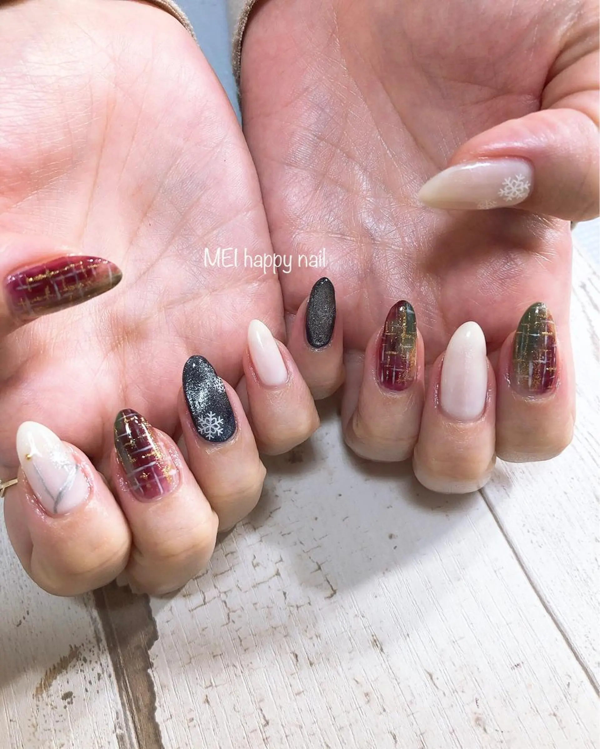 ネイル ジェルネイル ニュアンスネイル パラジェル シンプルネイル 冬ネイル 北浦和 自爪育成ケアのネイルデザイン
