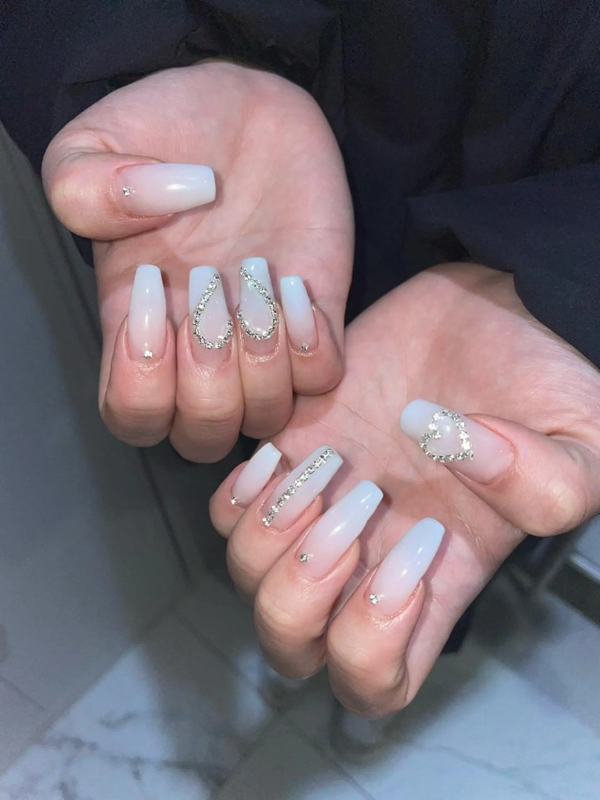 ネイル バレンタイン ハンドネイル フットネイル moca心斎橋所属・˚✧⁺⭐︎༚moca miyuu⁎⁺˳✧༚のネイルデザイン