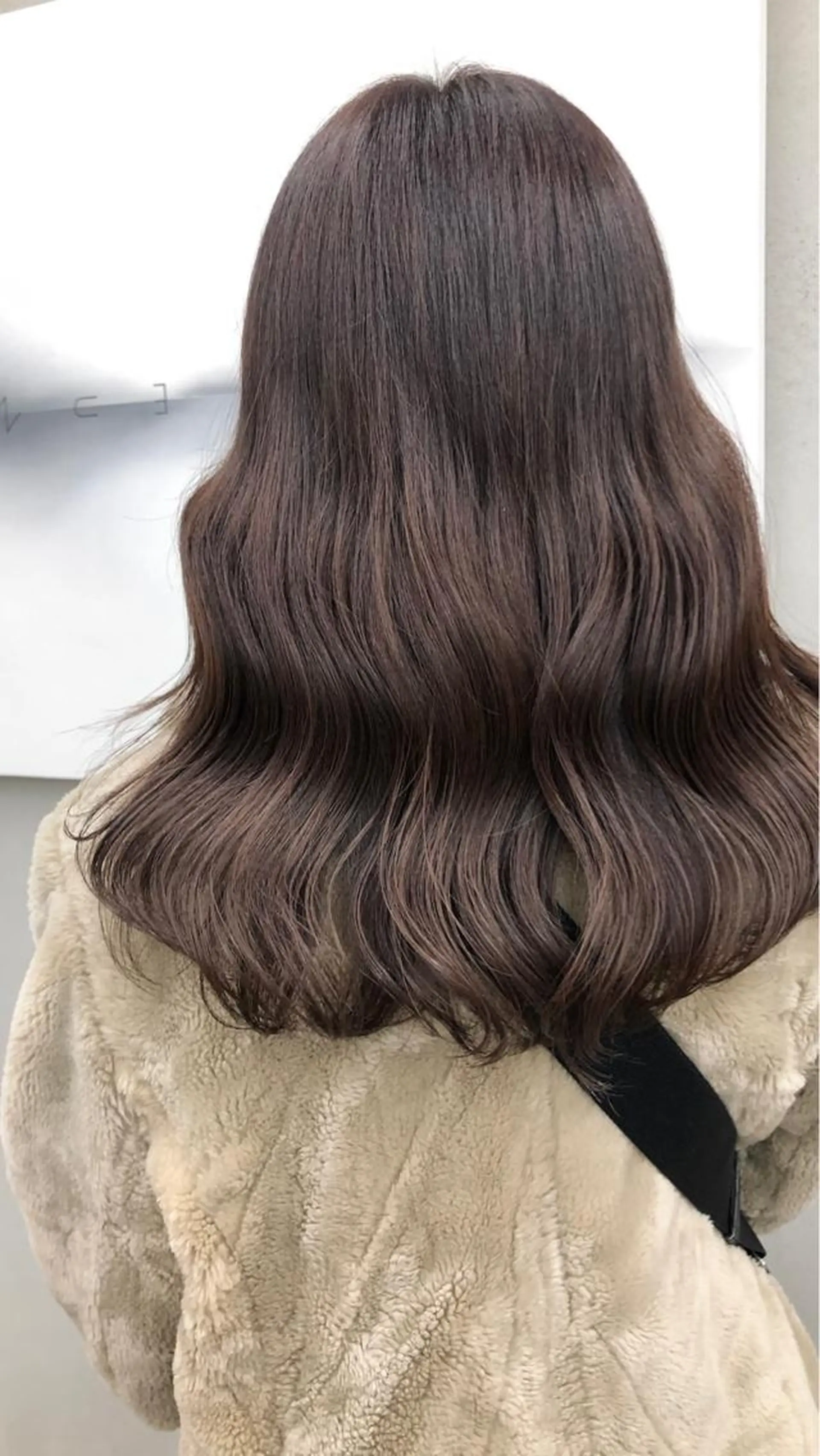 セミロング ien.所属・♡ 柔らかヘア 貝塚優花 ♡のヘアスタイル