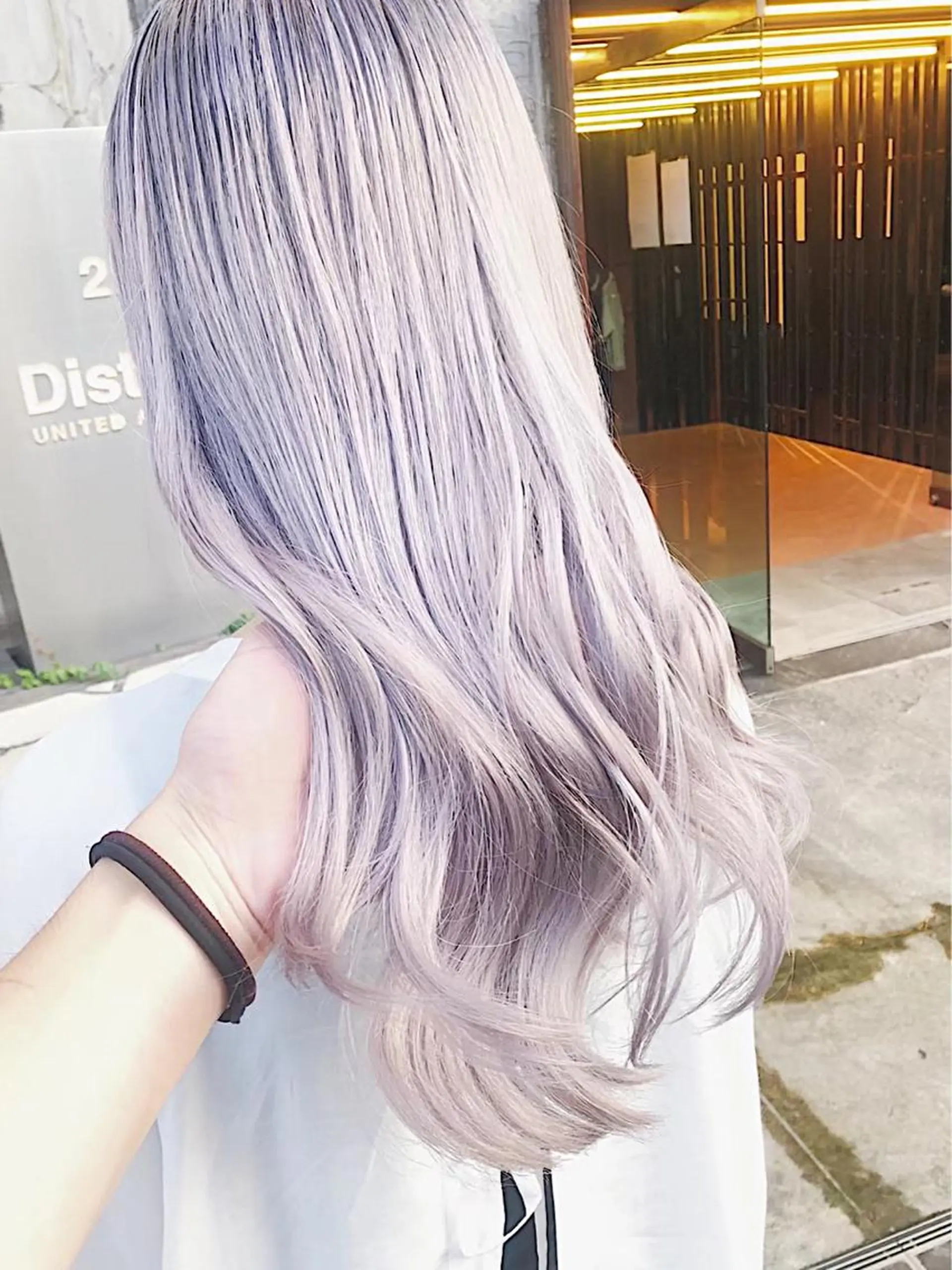 カラー ✨ハイトーン指名No .1✨MORIOのヘアスタイル