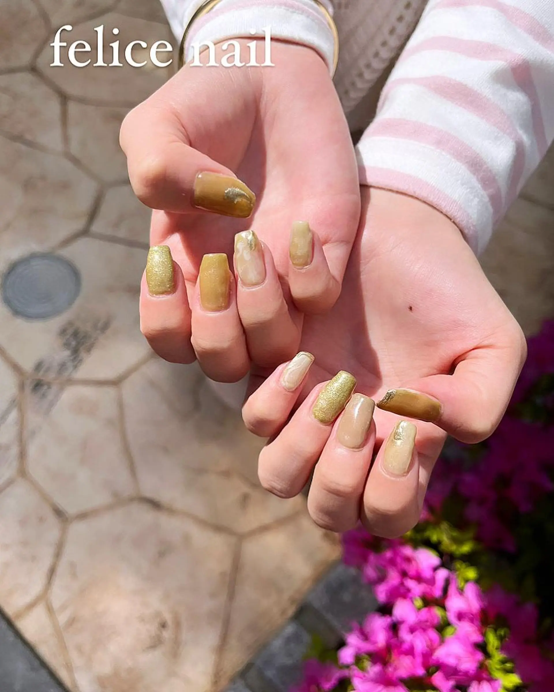 ネイル マグネットネイル ニュアンスネイル ピスタチオネイル felice nailのネイルデザイン