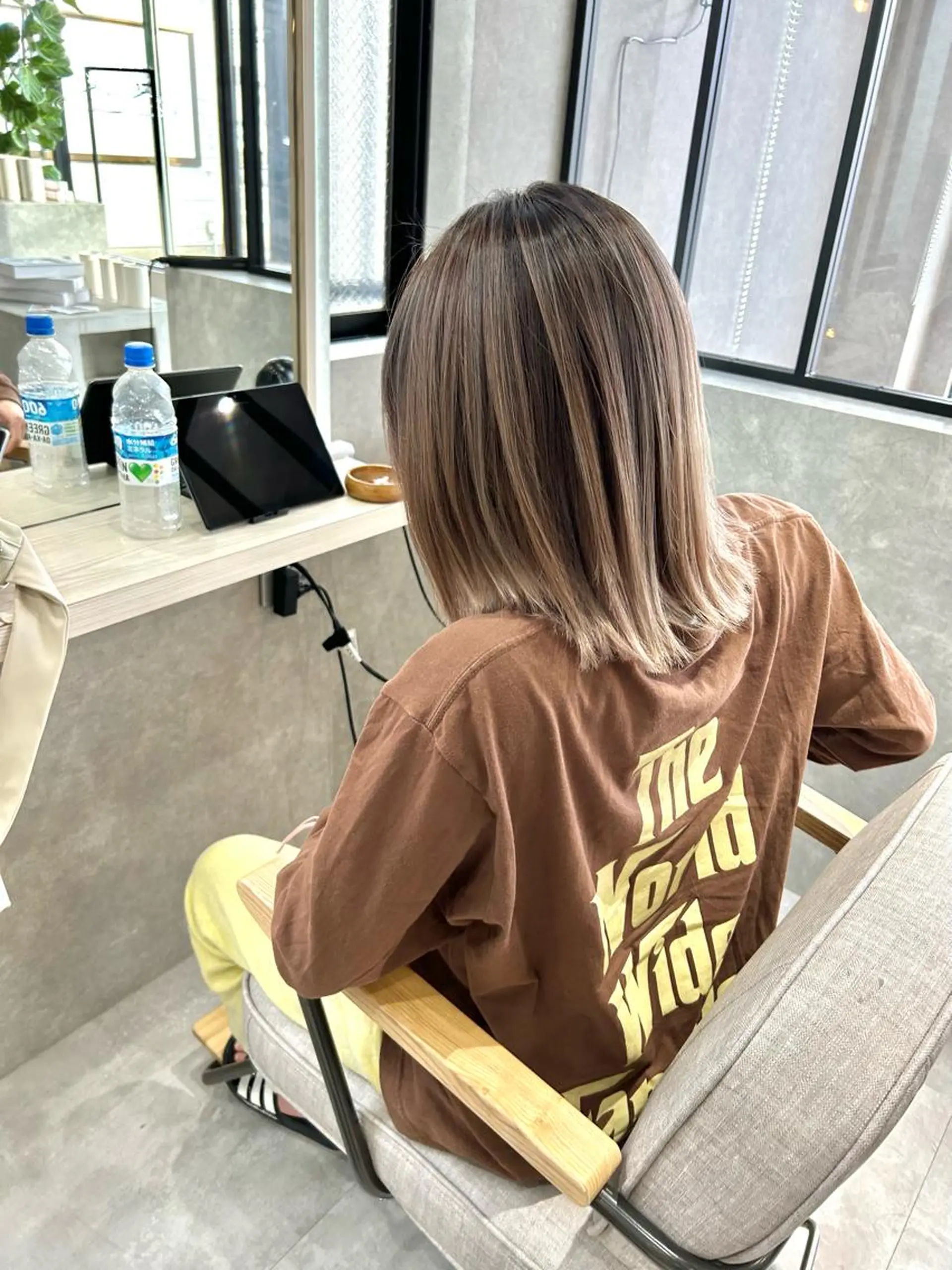 ミディアム カラー カット ヘアカラー トリートメント mood tatemachiのヘアスタイル