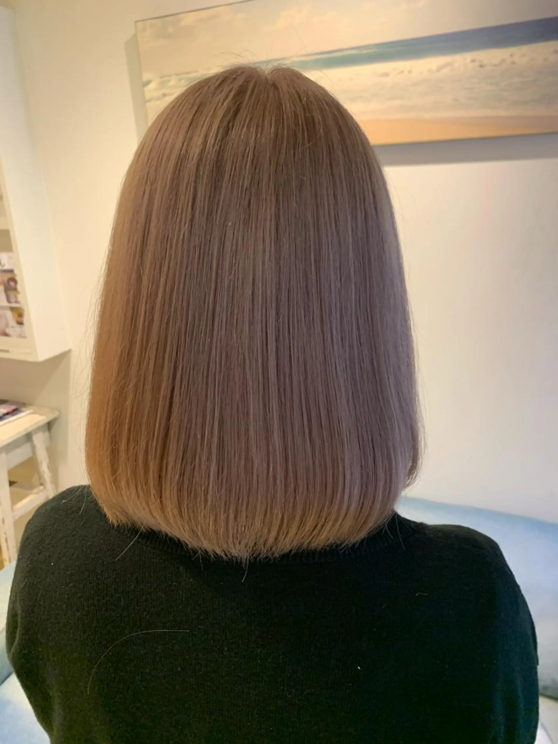 ミディアム ラベンダーベージュ ヘアカラー トリートメント 渋谷ハイトーン/ デザインカラー阿部のヘアスタイル