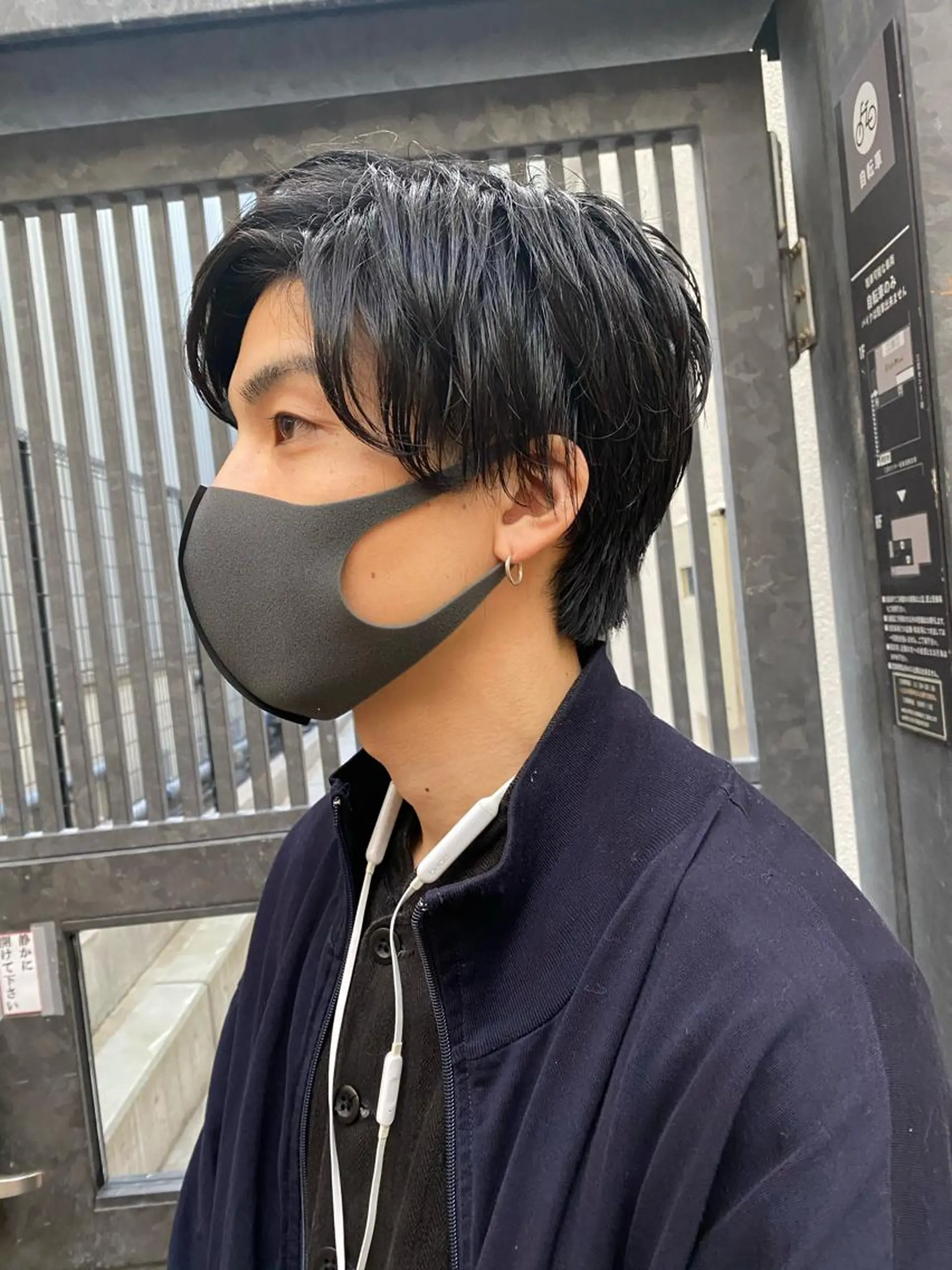 メンズ ウルフカット／吉村 桃子のヘアスタイル