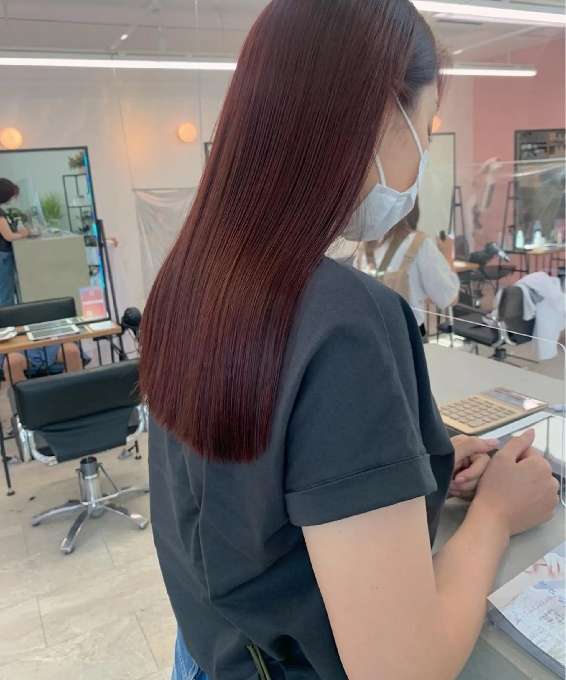 ロング カラー レッドカラー kitagawa mayuのヘアスタイル