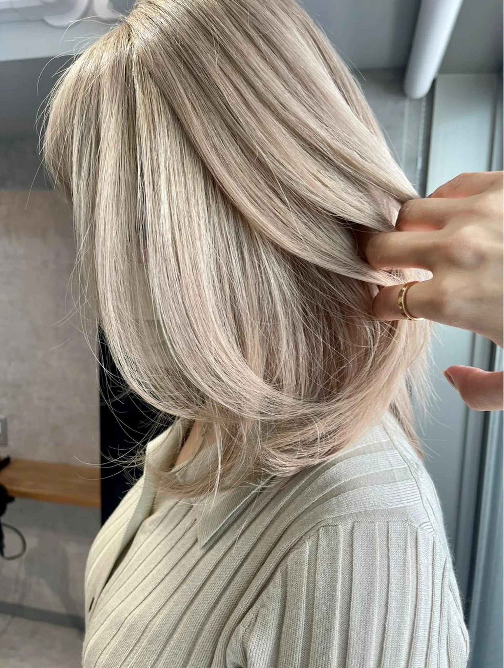 ミディアム カラー ブリーチ ハイトーンカラー ヘアカラー 松井那津子 /ハイライトブリーチのヘアスタイル