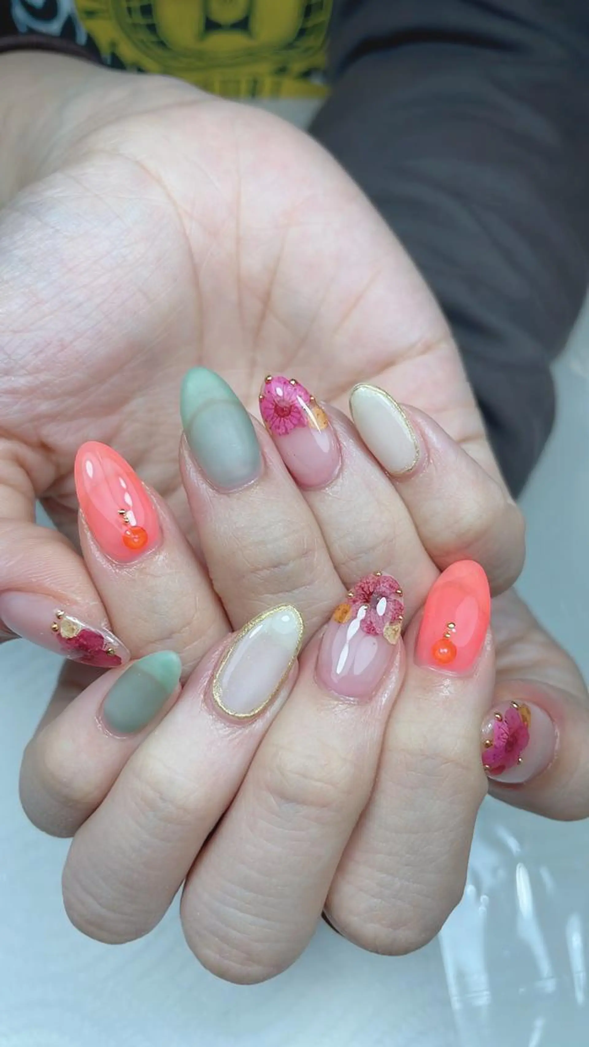 ネイル Munail サロン所属・むねいる nail salonのネイルデザイン