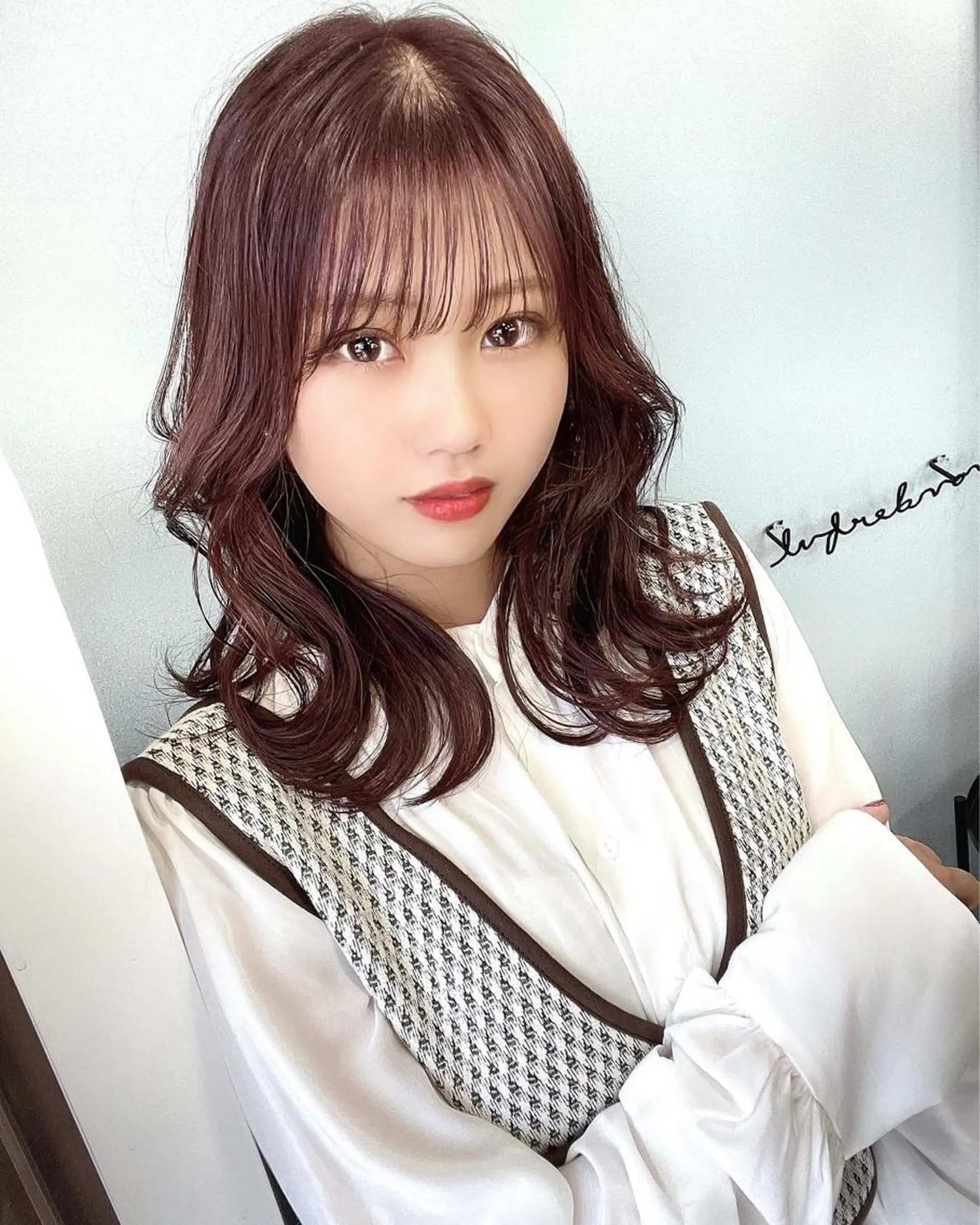 ミディアム カラー くびれヘア レイヤーカット カット ヘアカラー DIPTH(ディプス)   by   ila所属・【 DIPTH 】 代表コウキ🥇のヘアスタイル