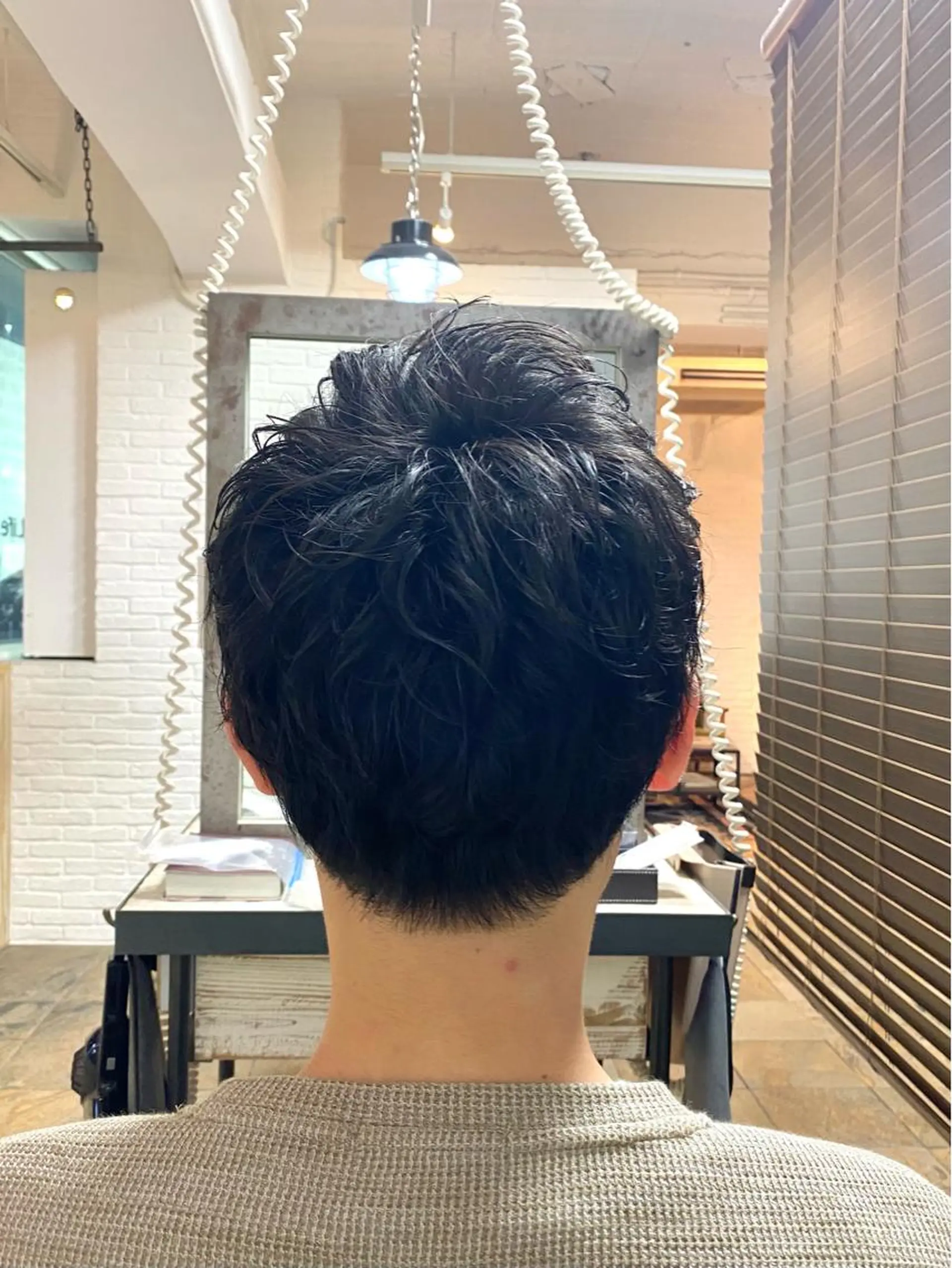 パーマ メンズ 杉井 恵里のヘアスタイル