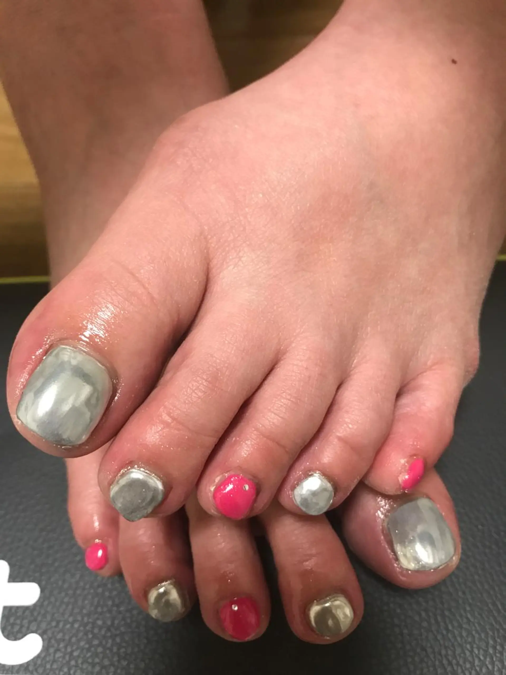 ネイル LOVEnail tomoのネイルデザイン