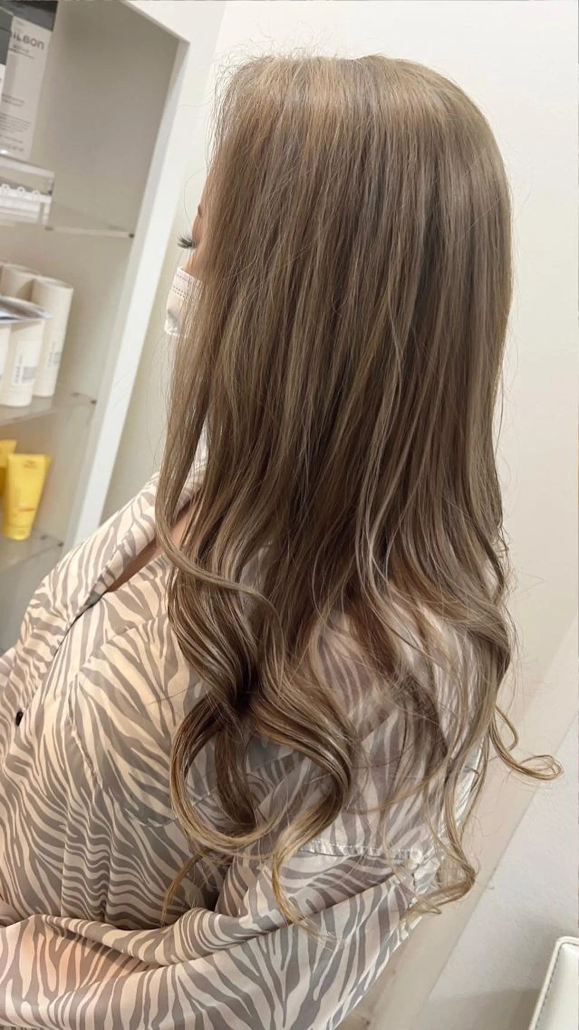 ロング カット ヘアカラー トリートメント 艶髪職人 山本隼正のヘアスタイル