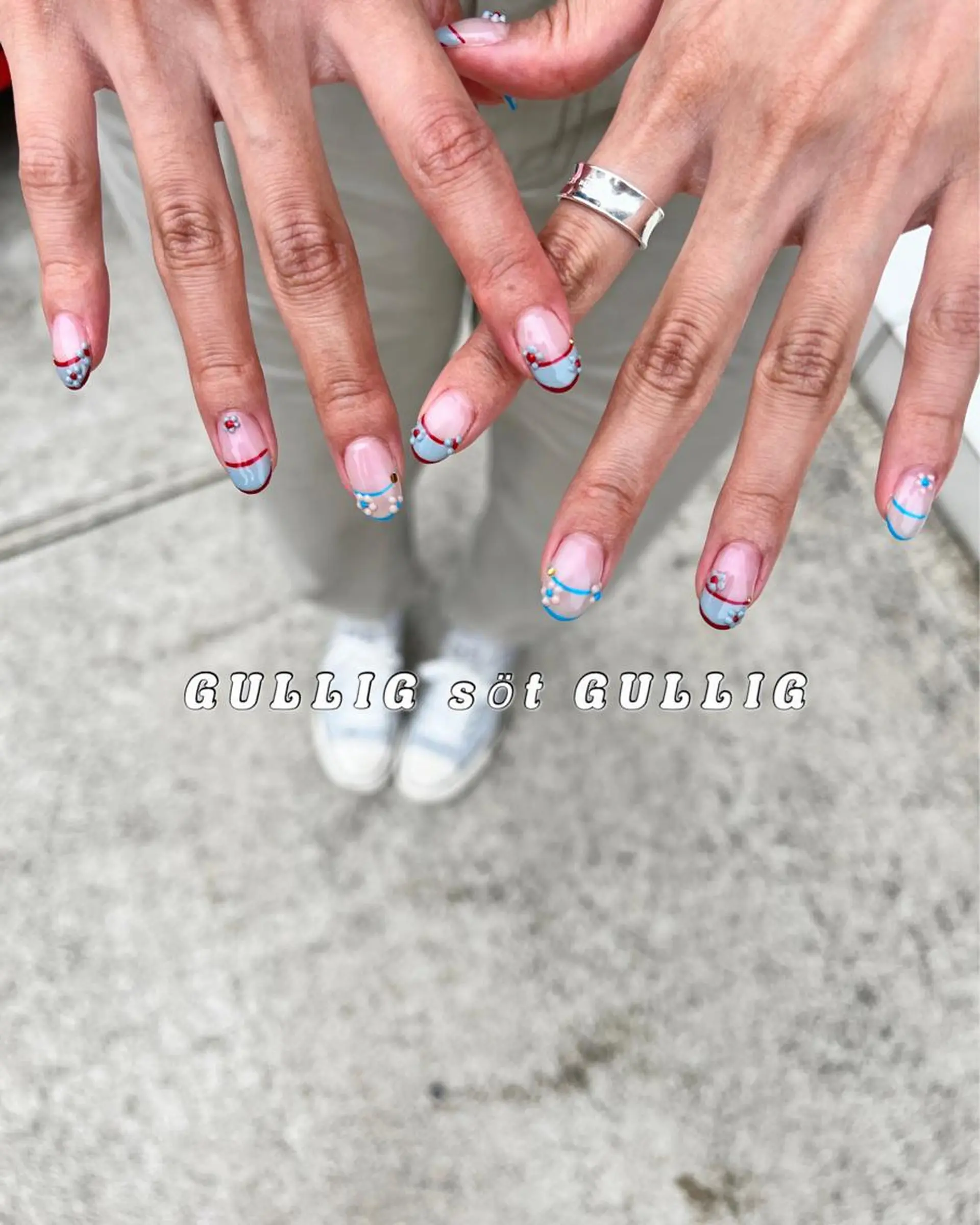 ネイル GULLIG söt GULLIGのネイルデザイン