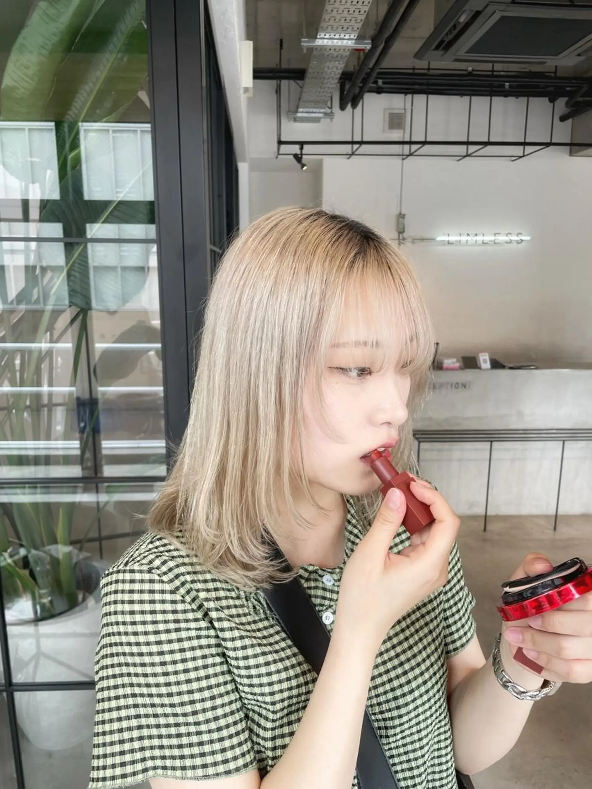 ミディアム ベージュカラー/新潟 カラー特化/落合優吾のヘアスタイル