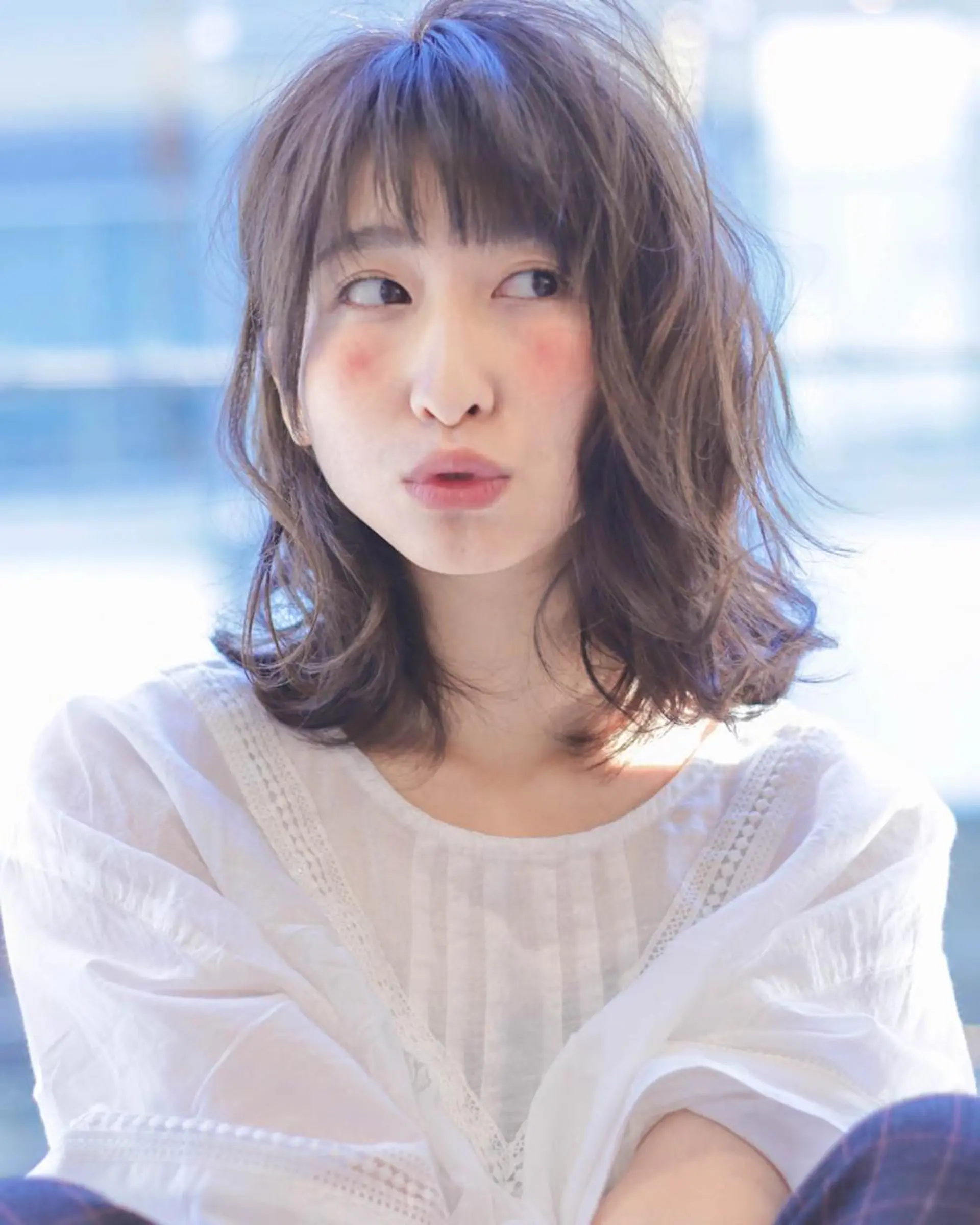 ショート カラー アッシュ 透明感カラー カット ヘアカラー トリートメント 宮澤  タケル ミディアムヘアのヘアスタイル