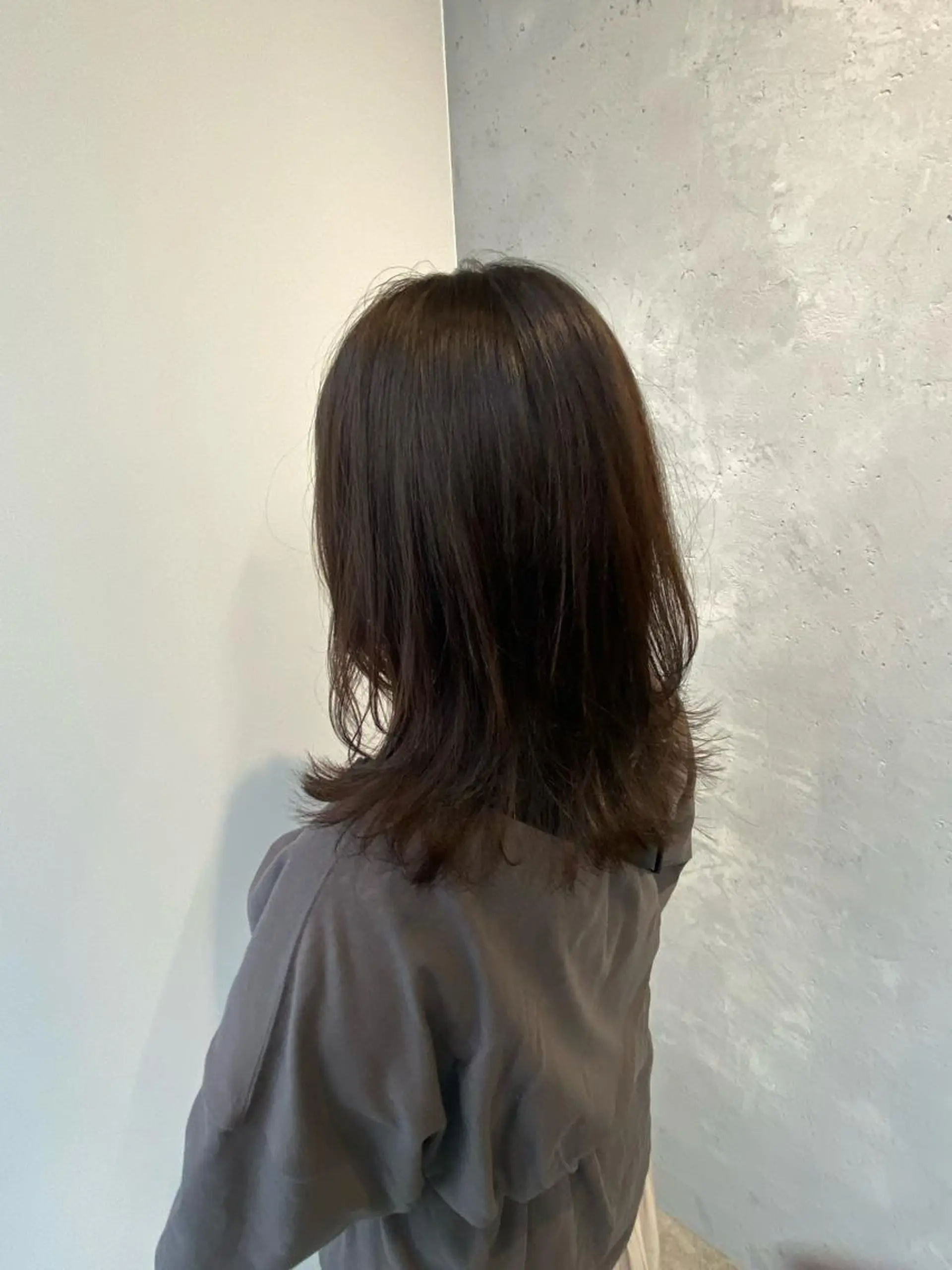 セミロング カラー ヘアアレンジ 【艶髪×韓国風】 毛流れ職人 RYOのヘアスタイル