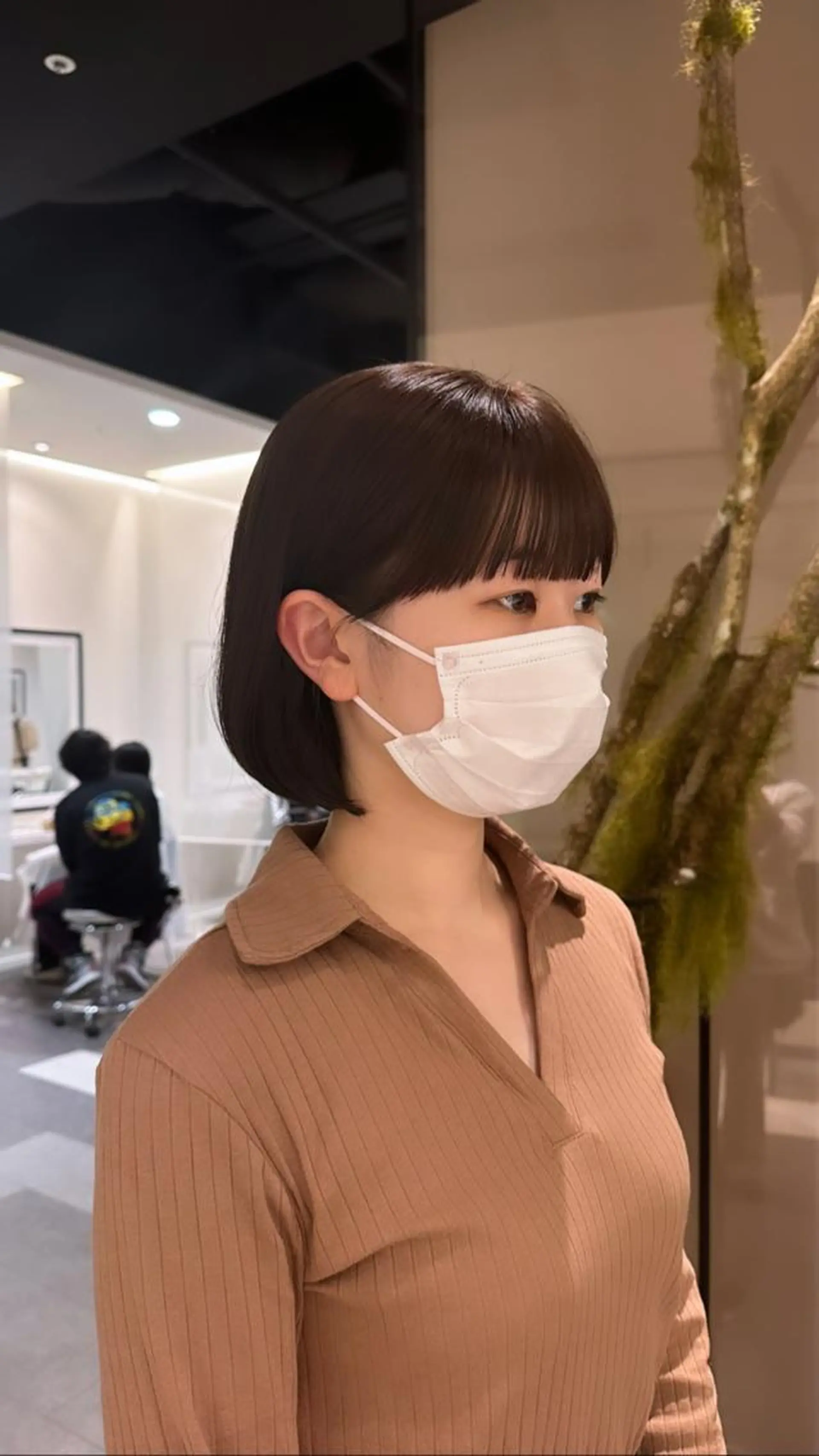 ショート カラー ブリーチ イヤリングカラー ハイライトカラー インナーカラー ブリーチなしカラー 巻ける縮毛矯正/艶 カラーchika🩵のヘアスタイル