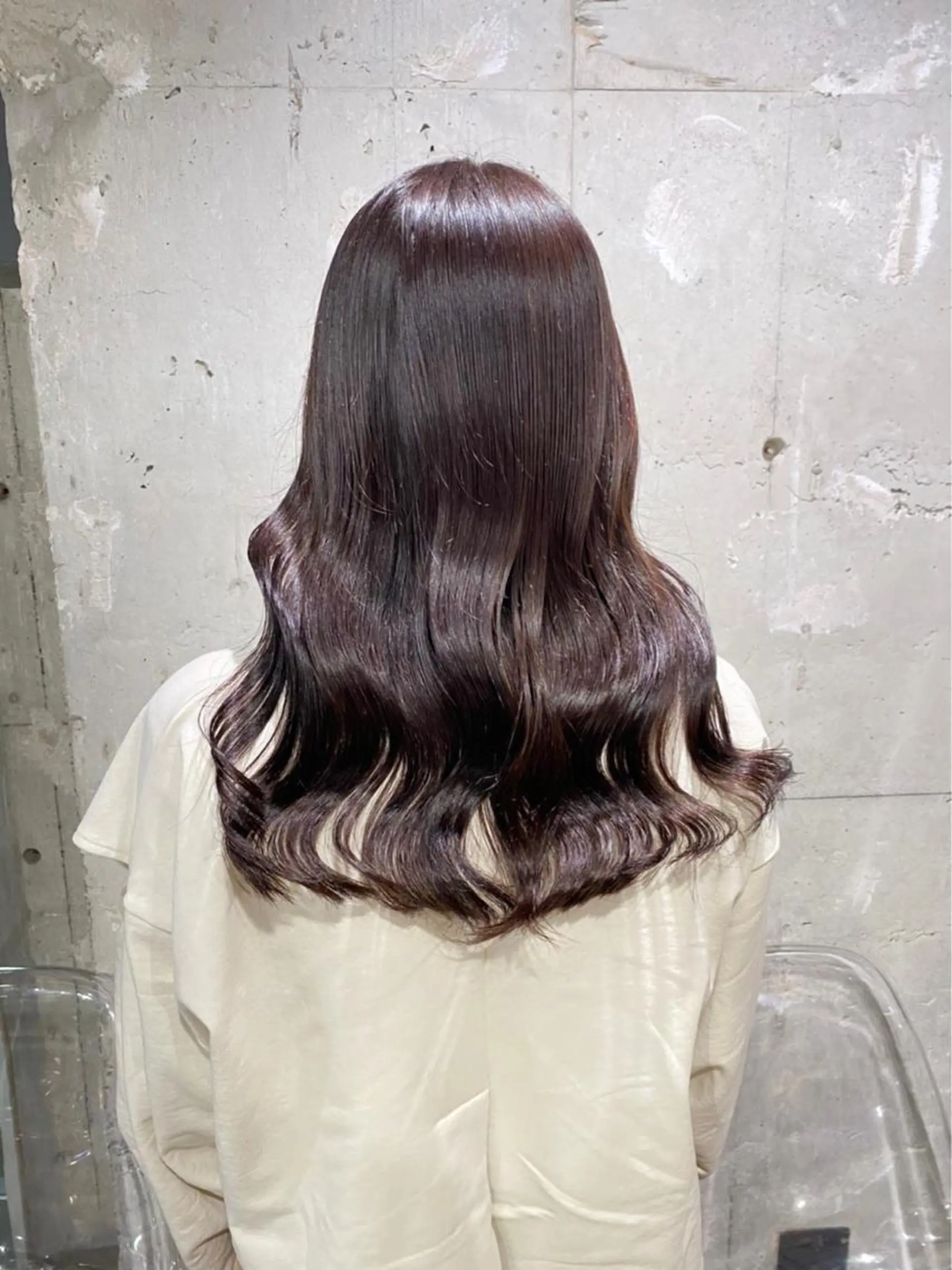 カラー ヘアカラー 透明感ベージュ🤎 ナチュラルレイヤーのヘアスタイル