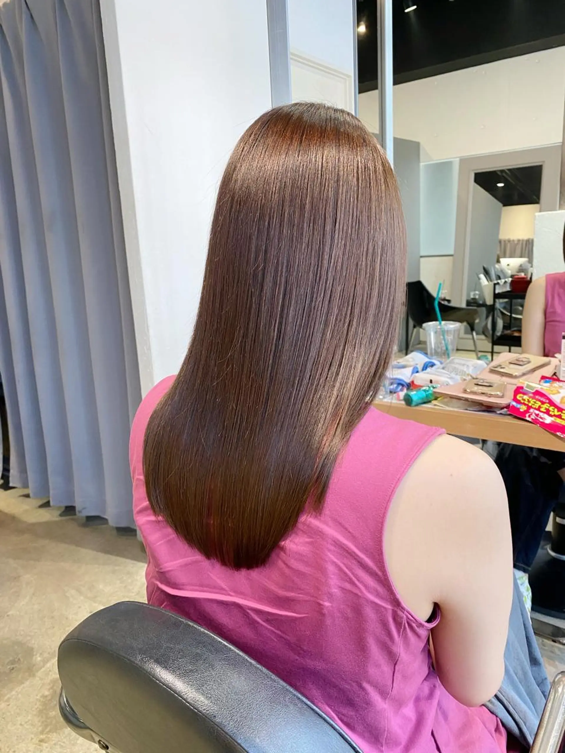 セミロング 髪質改善 カット ヘアカラー 縮毛矯正 トリートメント ✨日本1の艶髪✨ 佐藤 翔太のヘアスタイル