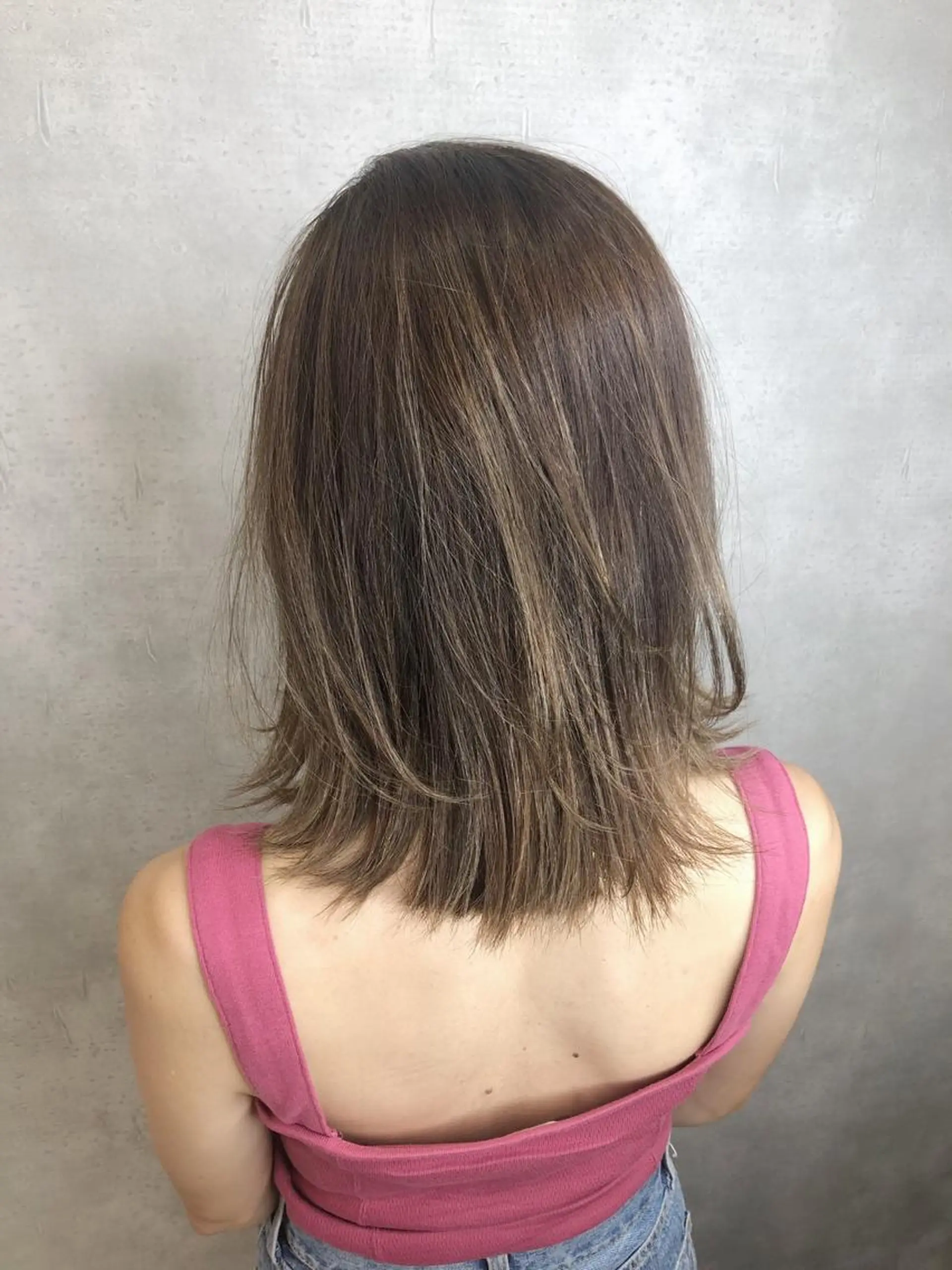 ミディアム カラー イルミナカラー トリートメント universe tokyoのヘアスタイル