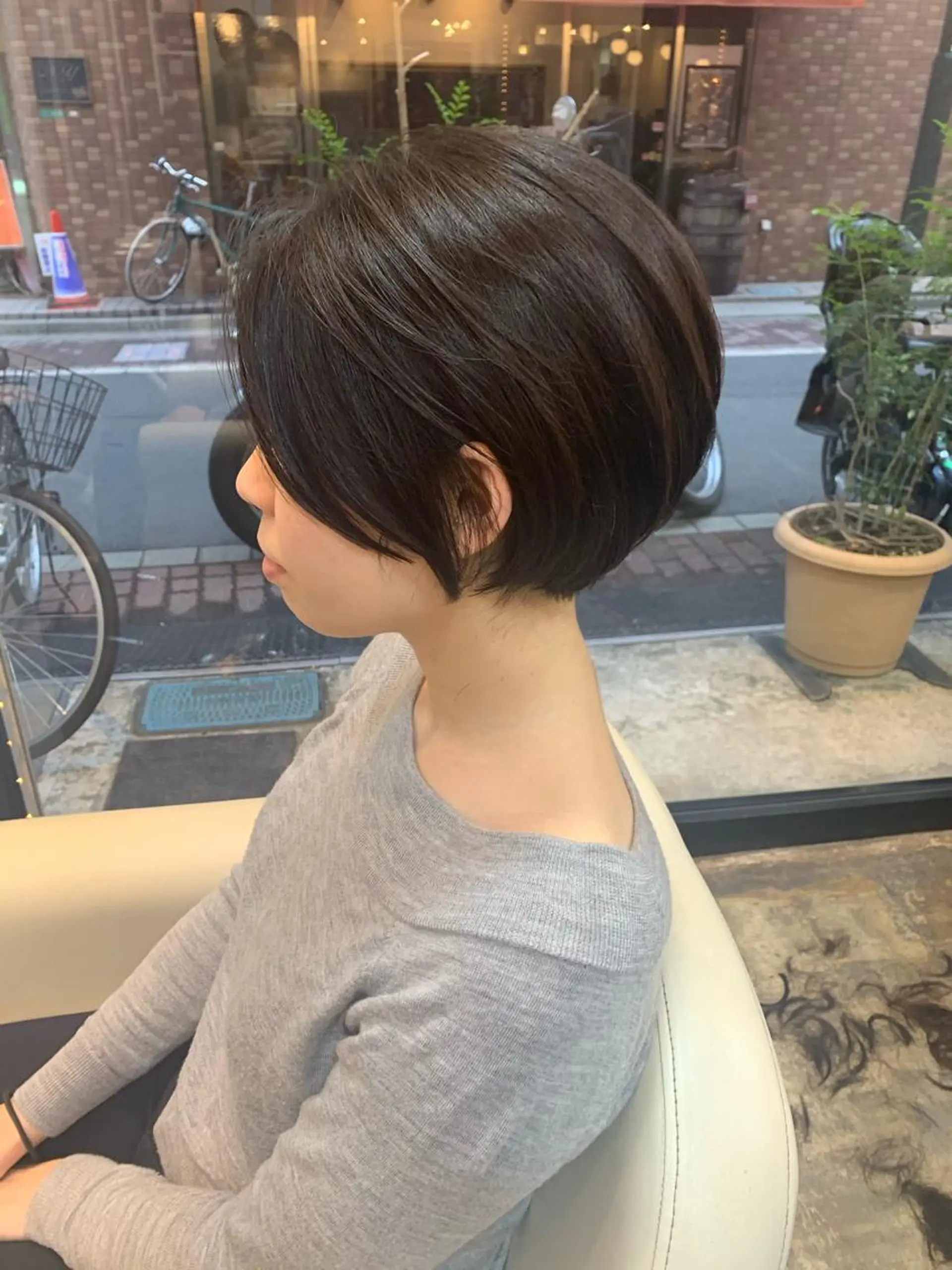 ショート カット 鈴木 優美のヘアスタイル