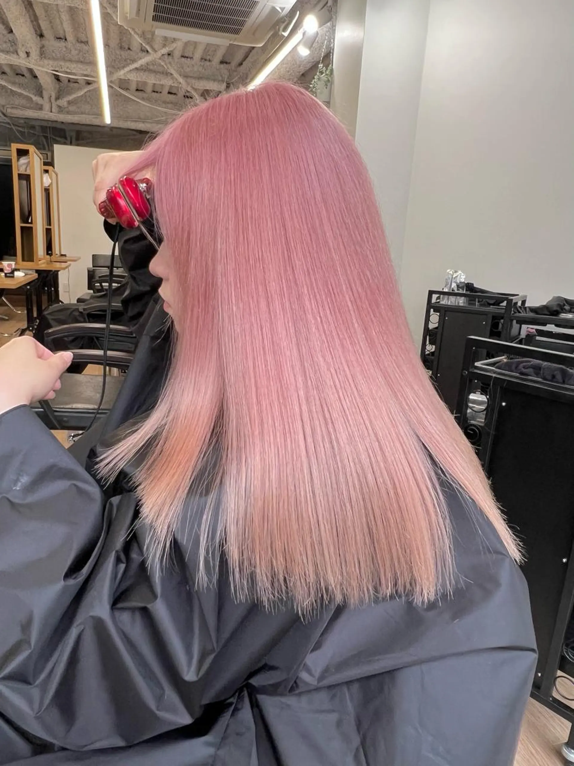 ミディアム カラー パーマ ヘアアレンジ メンズ キッズ ネイル マツエク・マツパ アイブロウ メンズバレイヤージュ メンズブリーチ メンズハイライト メンズインナーカラー メンズ韓国風 カット ヘアカラー トリートメント nico TOKYO 渋谷所属・ブリーチ　ハイトーン 特化🌈フジタハルキのヘアスタイル