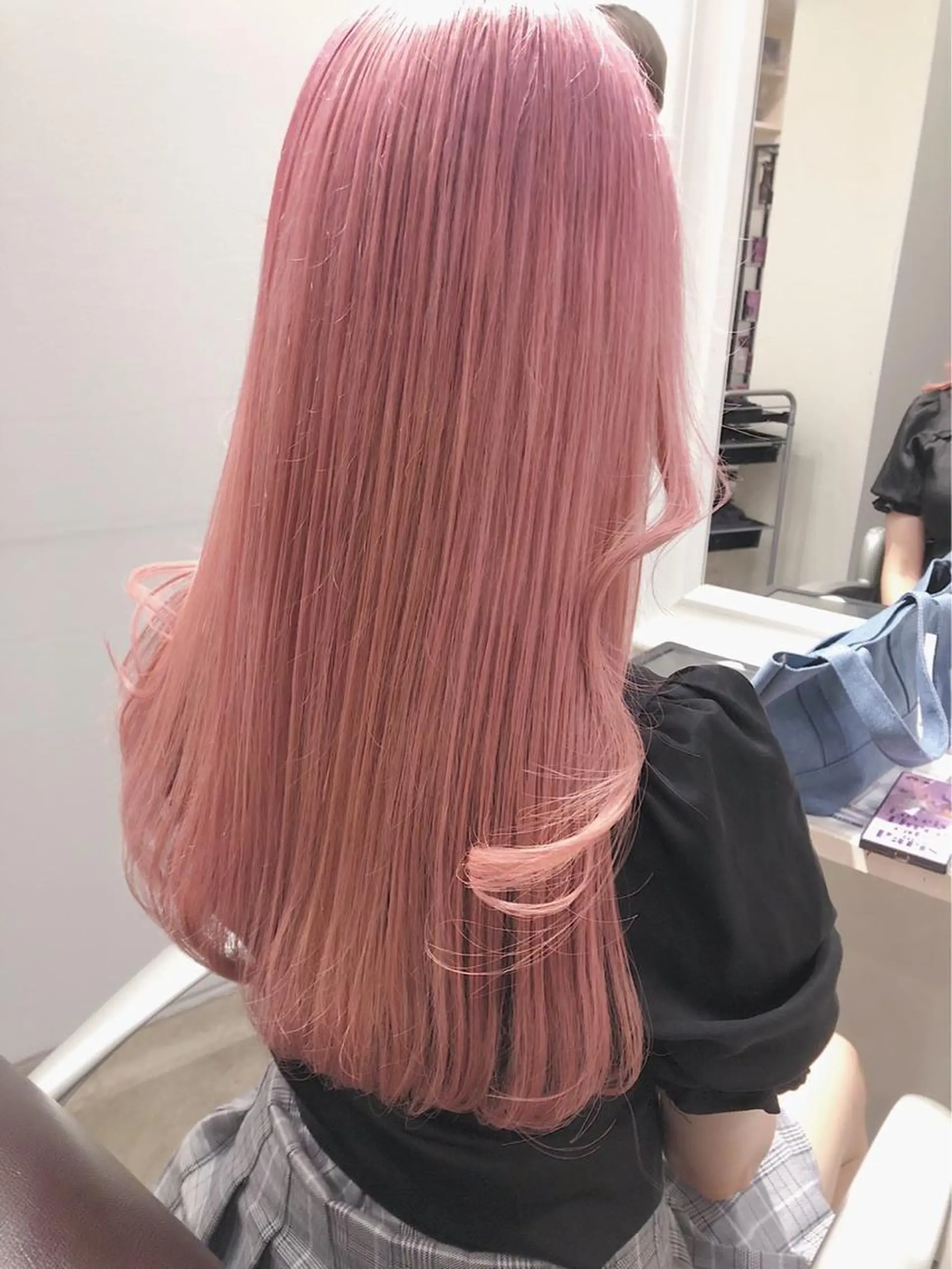 ミディアム カット ヘアカラー トリートメント amber所属・🌈ショートの達人 HIROMU🌈のヘアスタイル