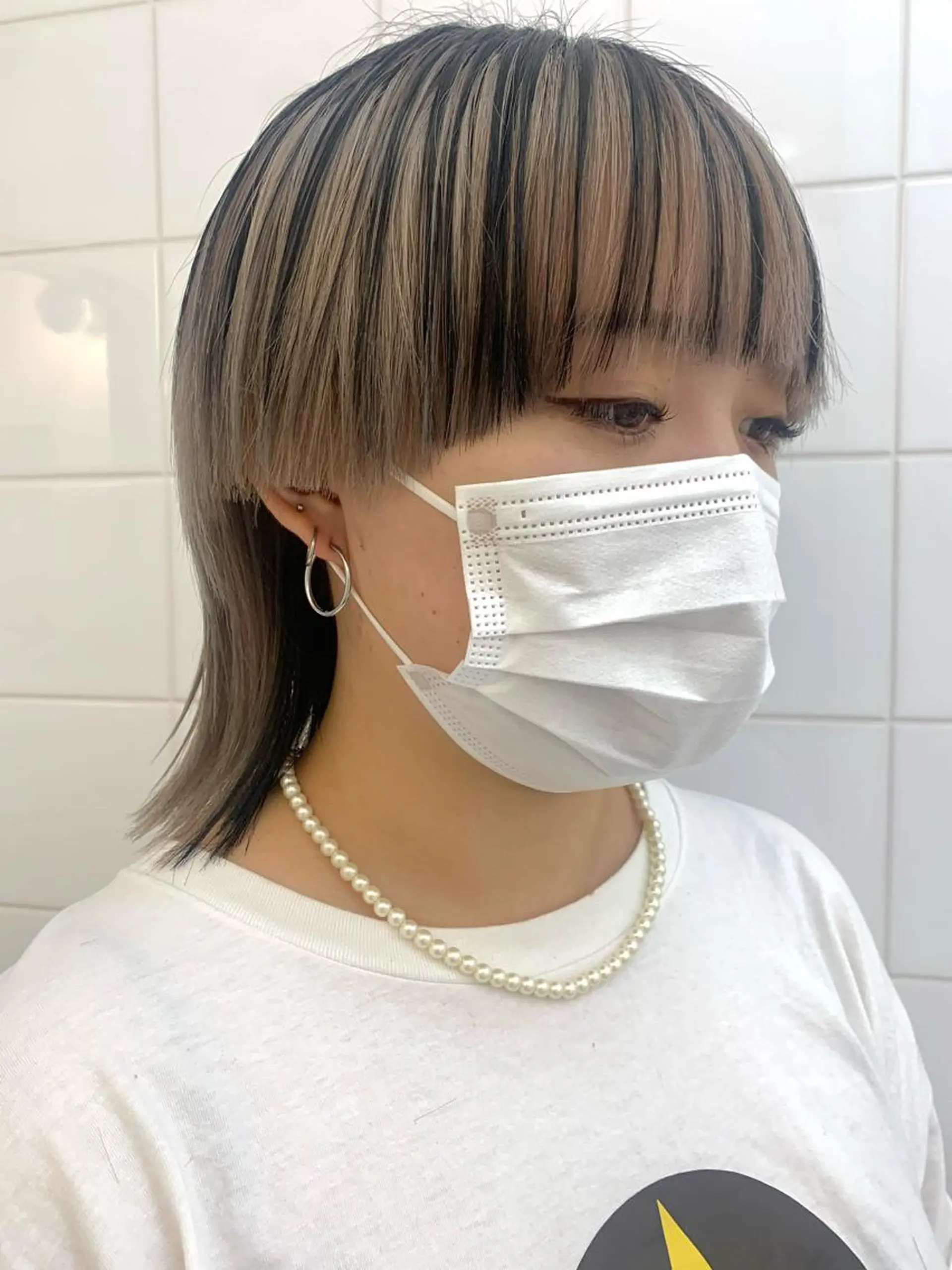 ショート カラー ヘアアレンジ 🧨ブリーチー×ボブ レイヤー💎じゅえるのヘアスタイル