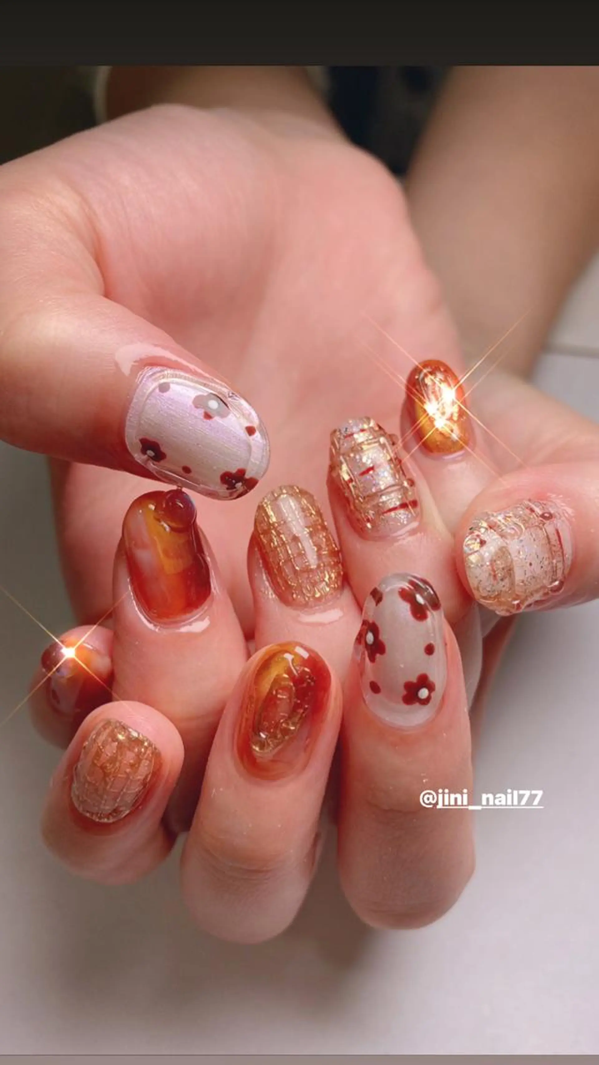 ネイル JINI NAIL所属・ジニ ネイルのネイルデザイン