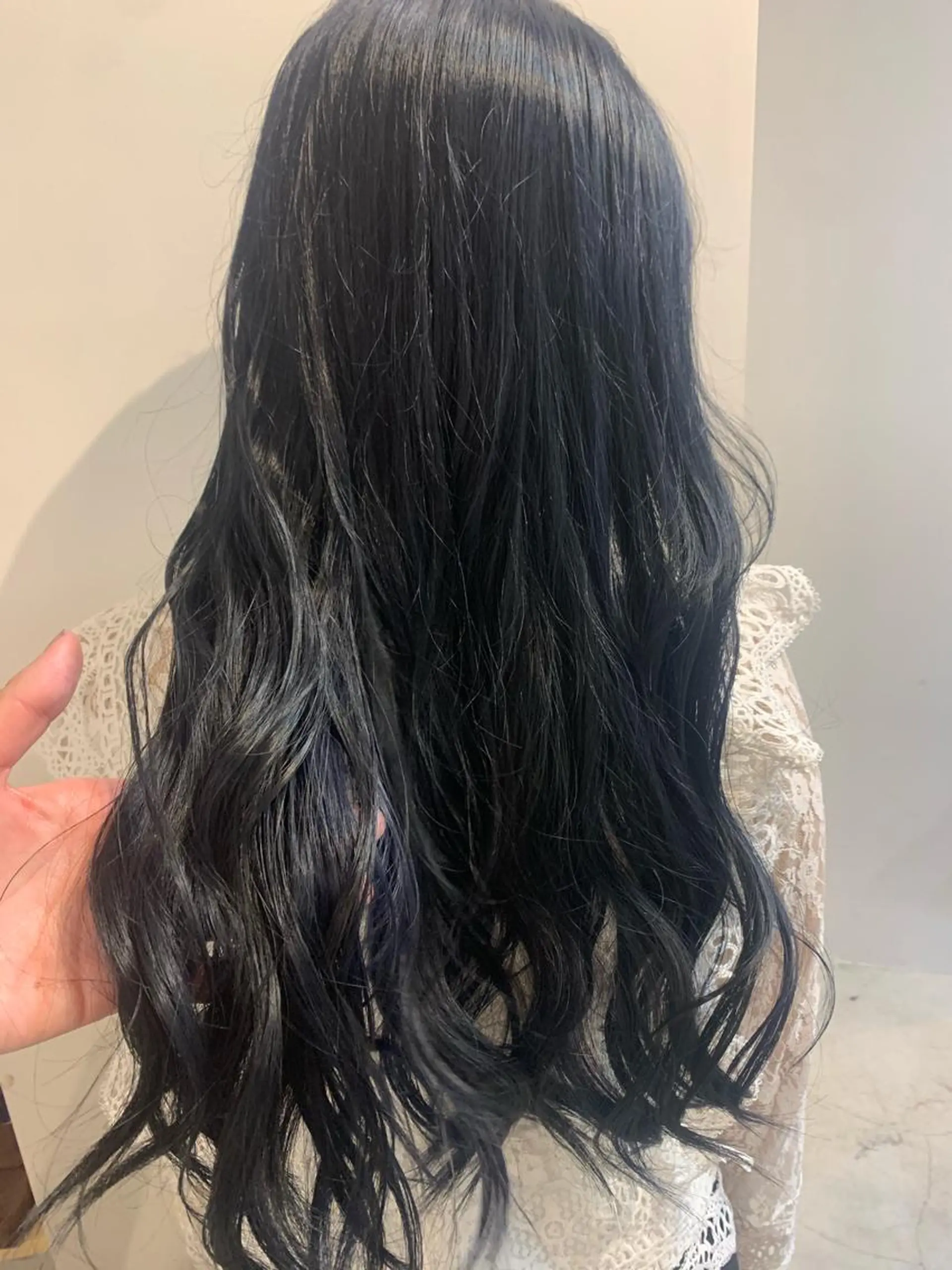 ロング カラー 黒髪 ブリーチ ブルーカラー ブルーブラック ヘアカラー 中目黒🌼 🌼ハナのヘアスタイル