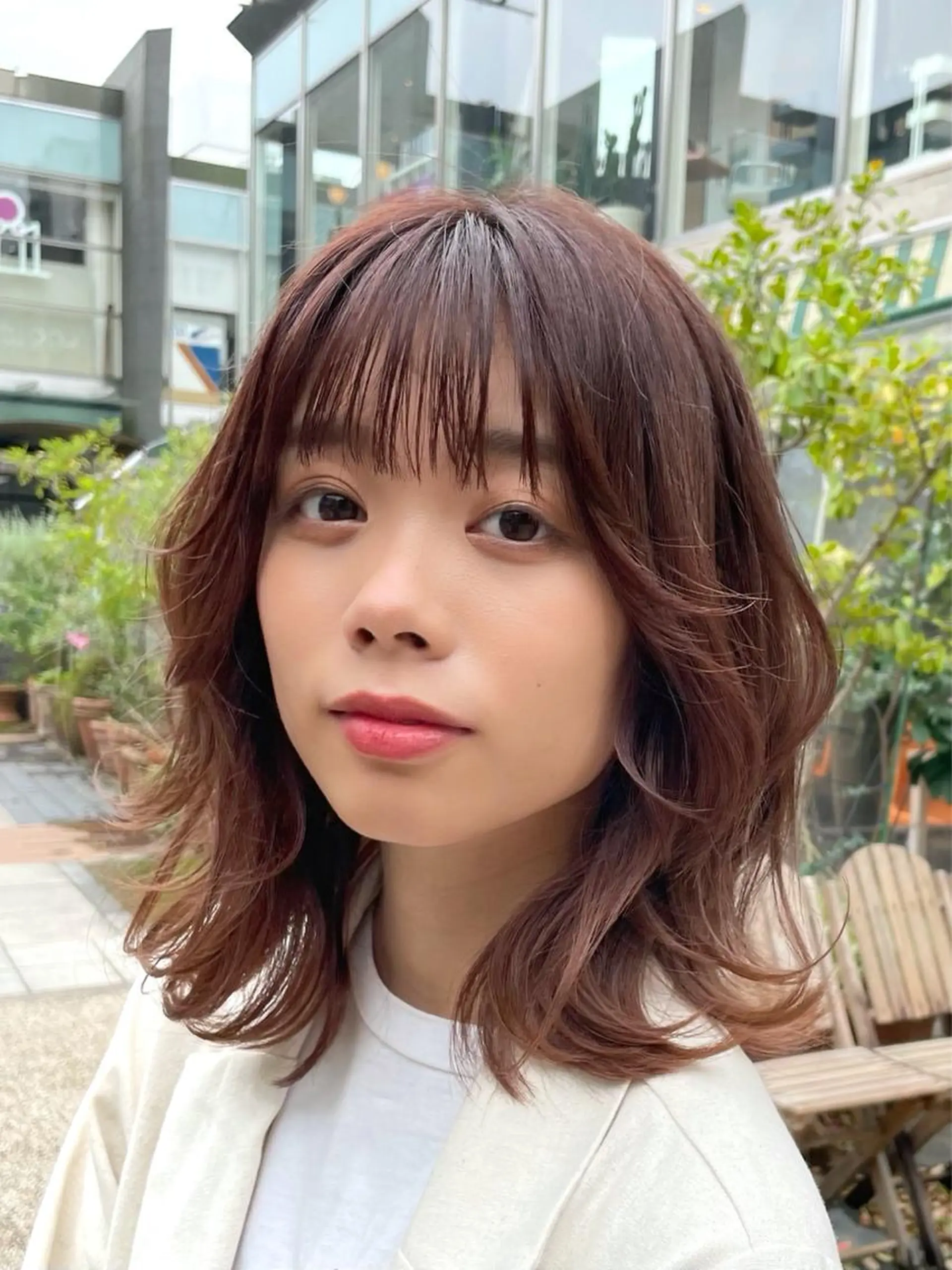 ミディアム レイヤーカット Ms.CHARM所属・ハイライト無料 韓国ヘア/レイヤーのヘアスタイル