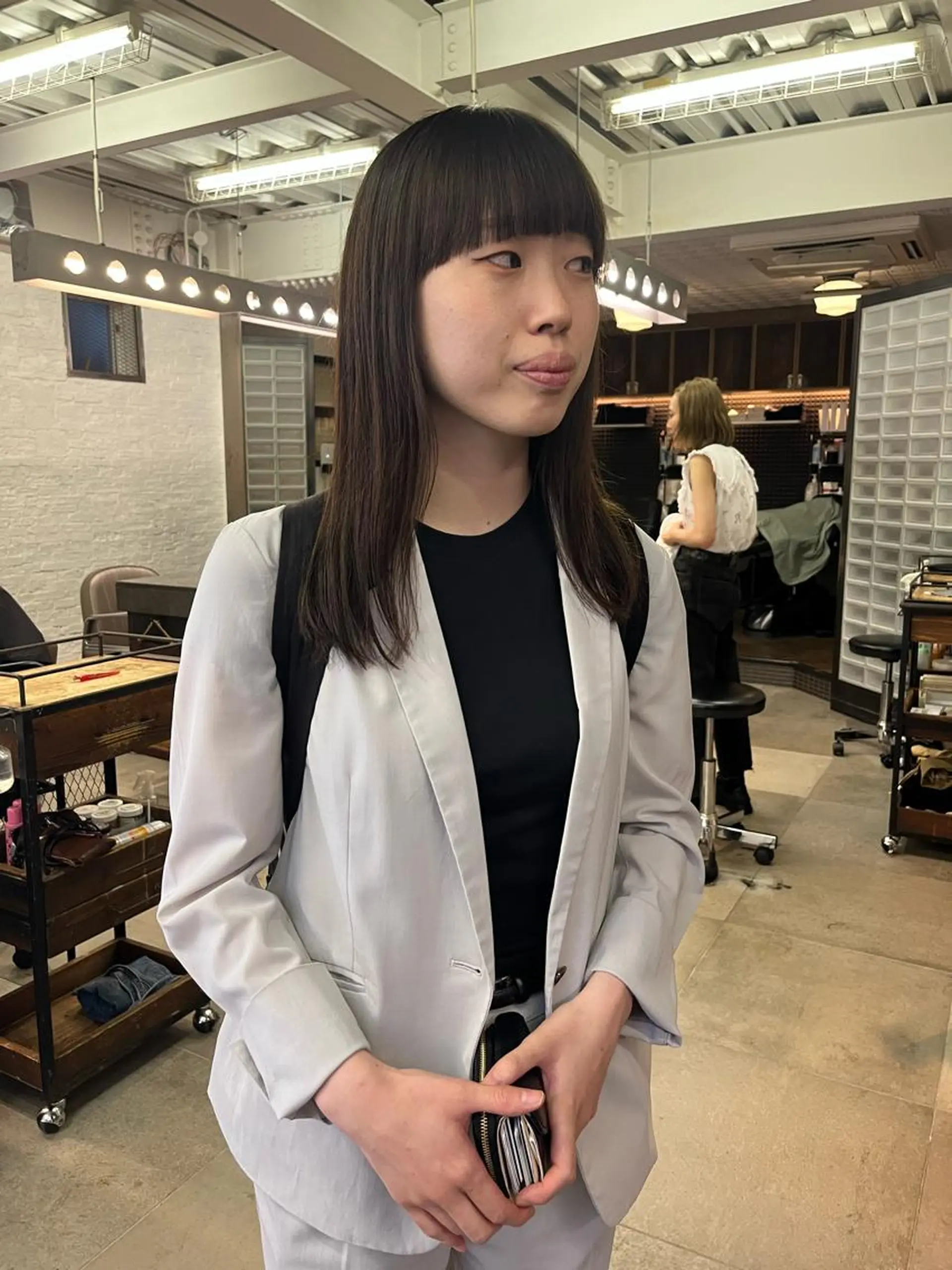 セミロング カラー カット ヘアカラー NOUN所属・eri kinjoのヘアスタイル