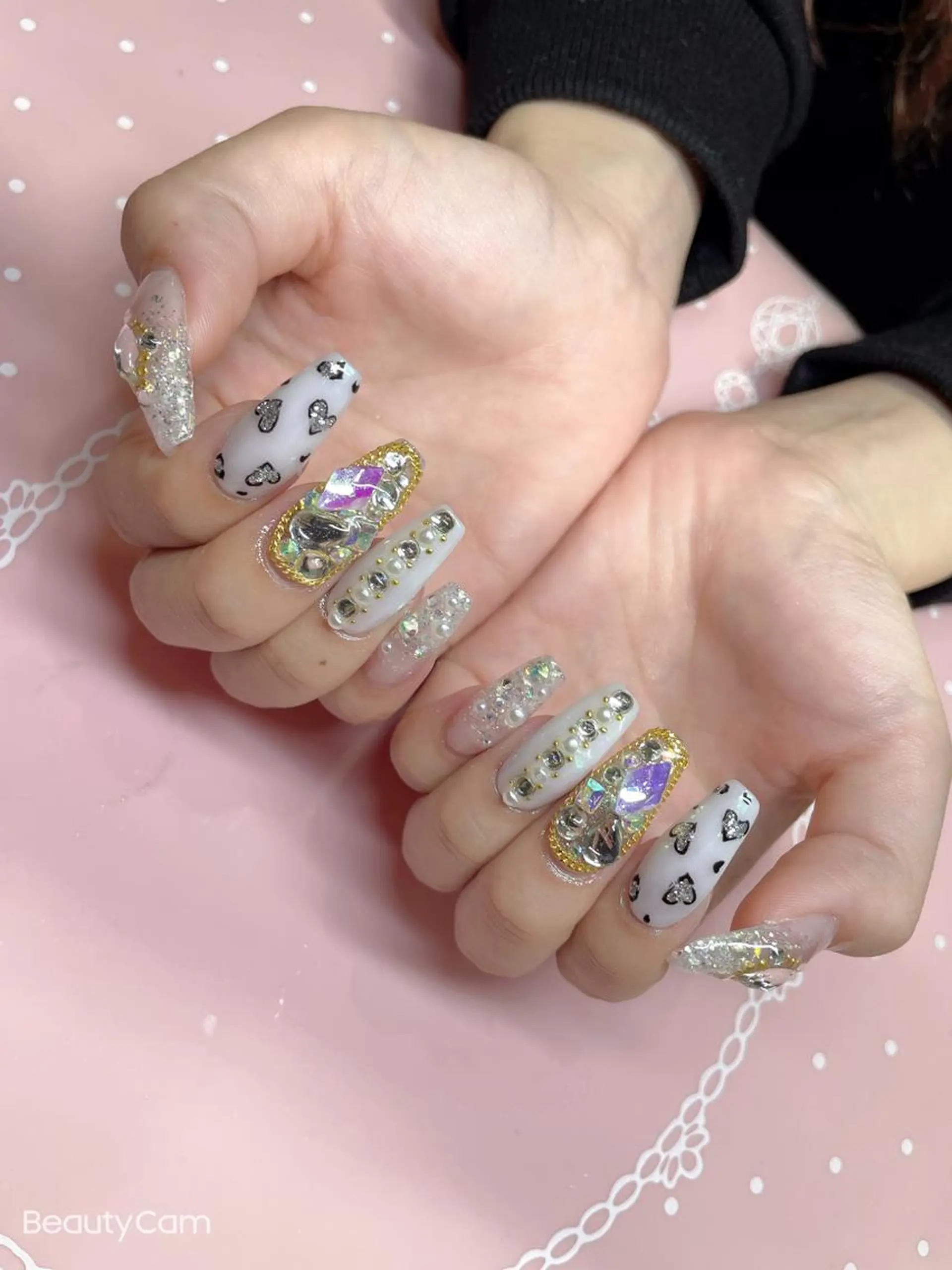 セミロング ネイル ハンドネイル 《LB》ラブリエ Nail&eyeのマツエク・マツパデザイン