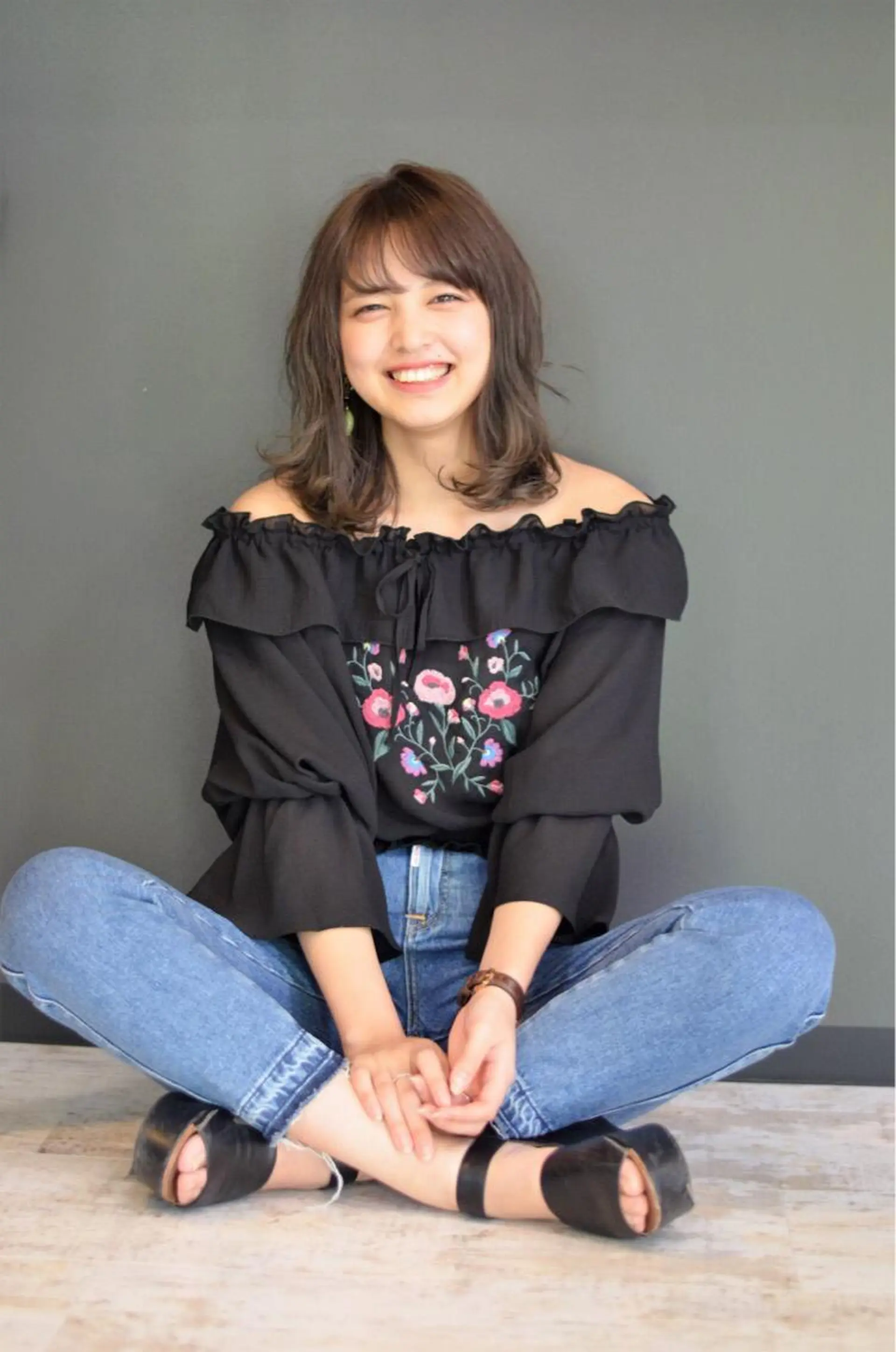 ミディアム カラー グレージュ カット ヘアカラー パーマ トリートメント ヘアセット GiseL天神カラー 髪質改善/ブリーチのヘアスタイル