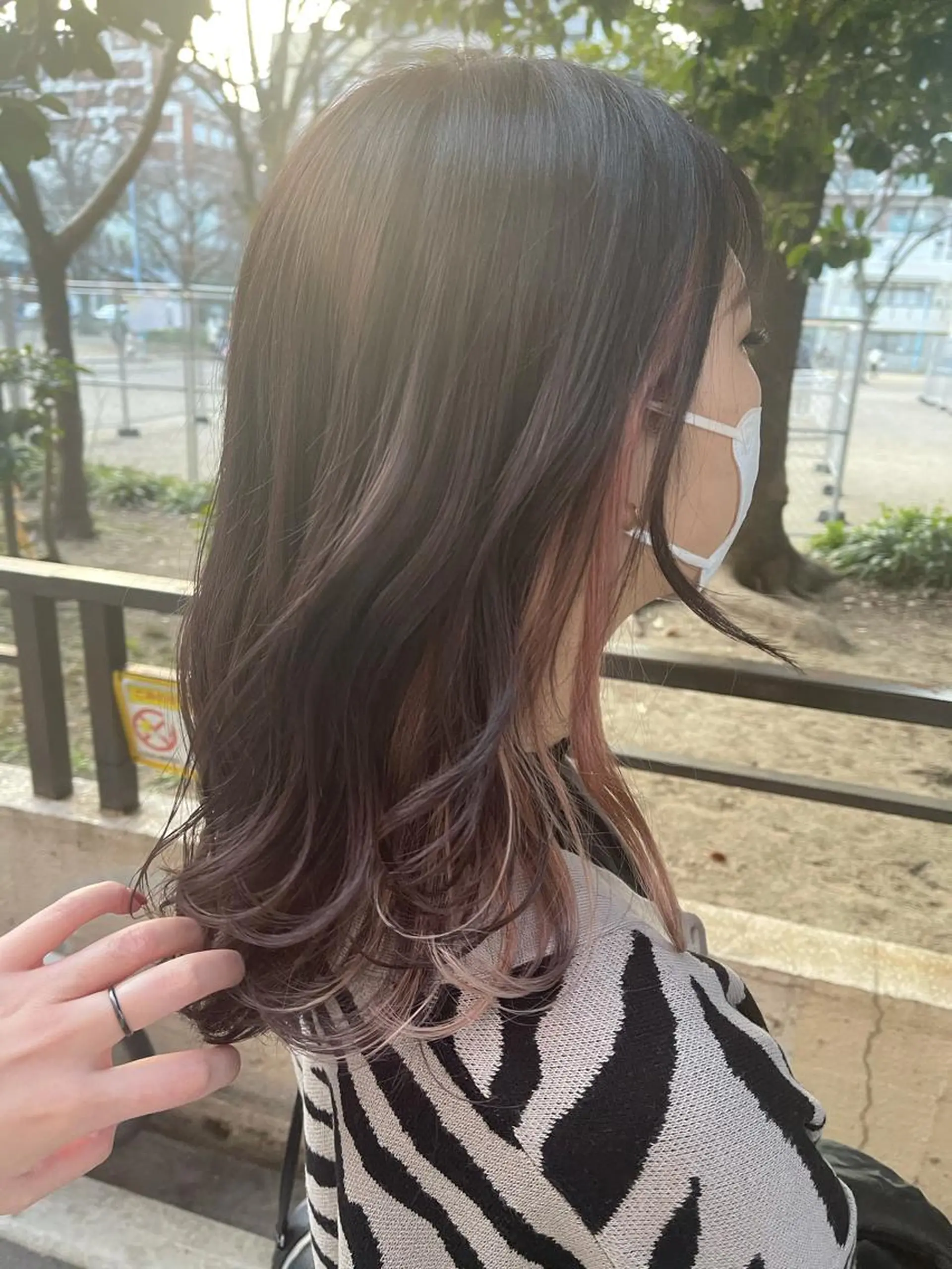 セミロング カラー ヘアカラー トリートメント &chaLme   心斎橋所属・emi/髪質改善/ 韓国風/艶カラーのヘアスタイル