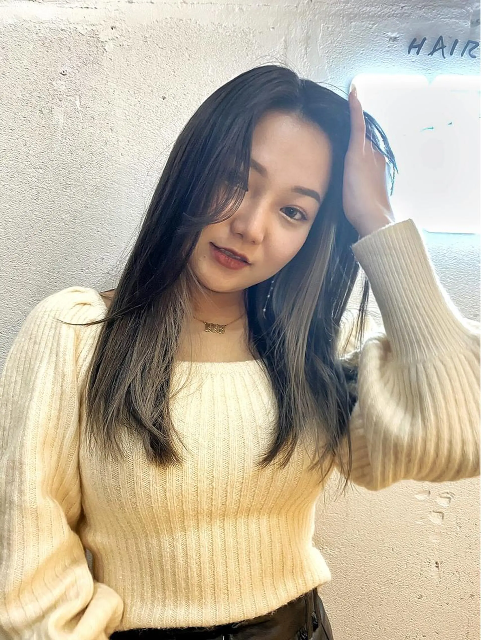 セミロング カラー ヘアアレンジ ヘアカラー WATARU🔥／ 外国人風ハイライトのヘアスタイル