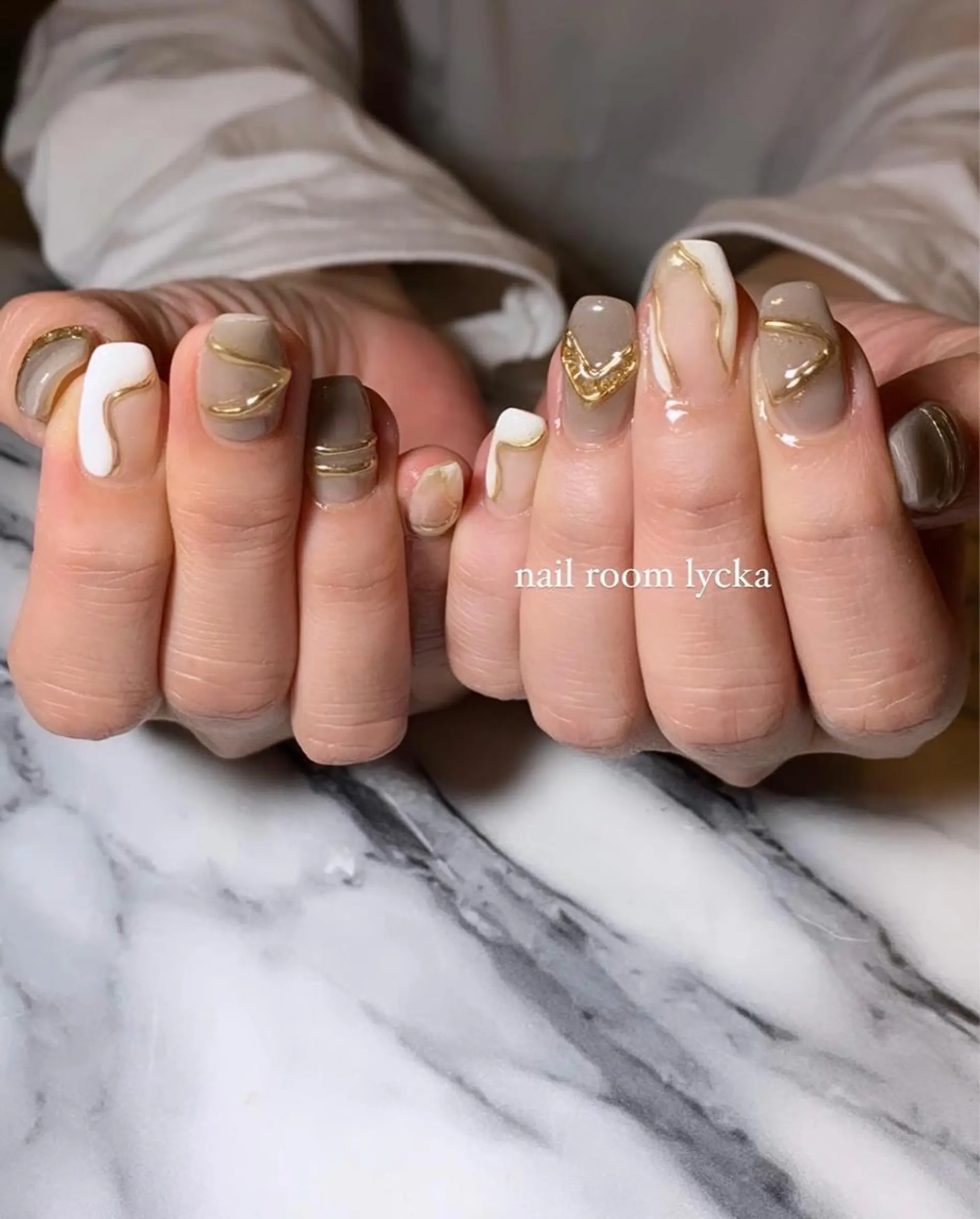 ネイル ﾈｲﾙﾙｰﾑﾘｯｶ 𝐦𝐚𝐲𝐮のネイルデザイン