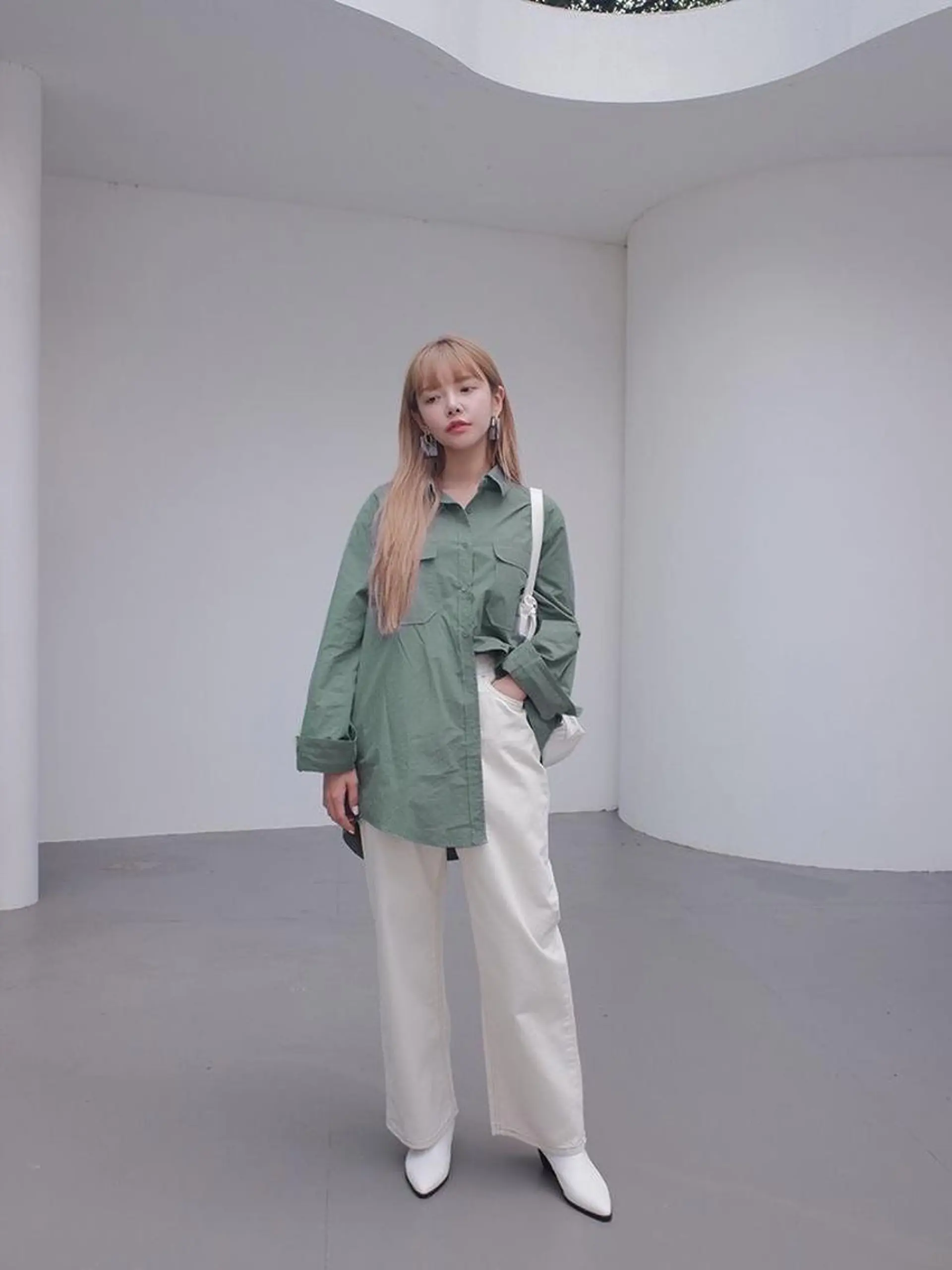 細めハイライト🩶 ボブ/レイヤーカットのヘアスタイル