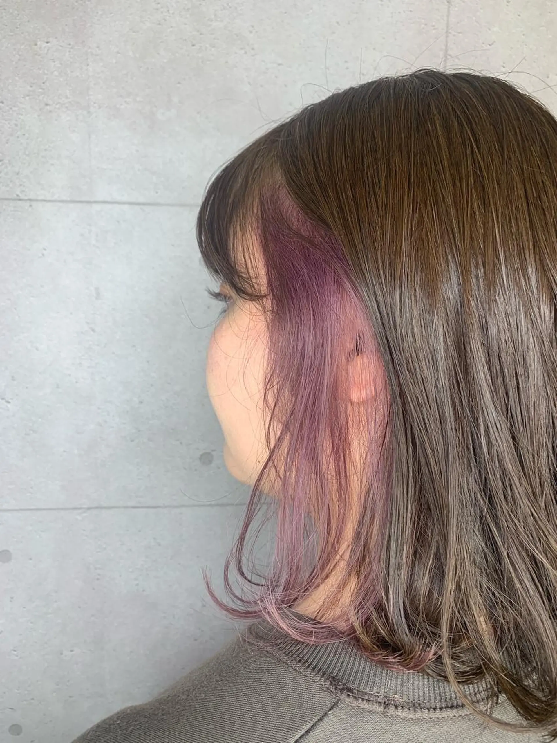 ミディアム カラー アッシュ パープルカラー パープルアッシュ 高橋友里亜 /フリーランスのヘアスタイル