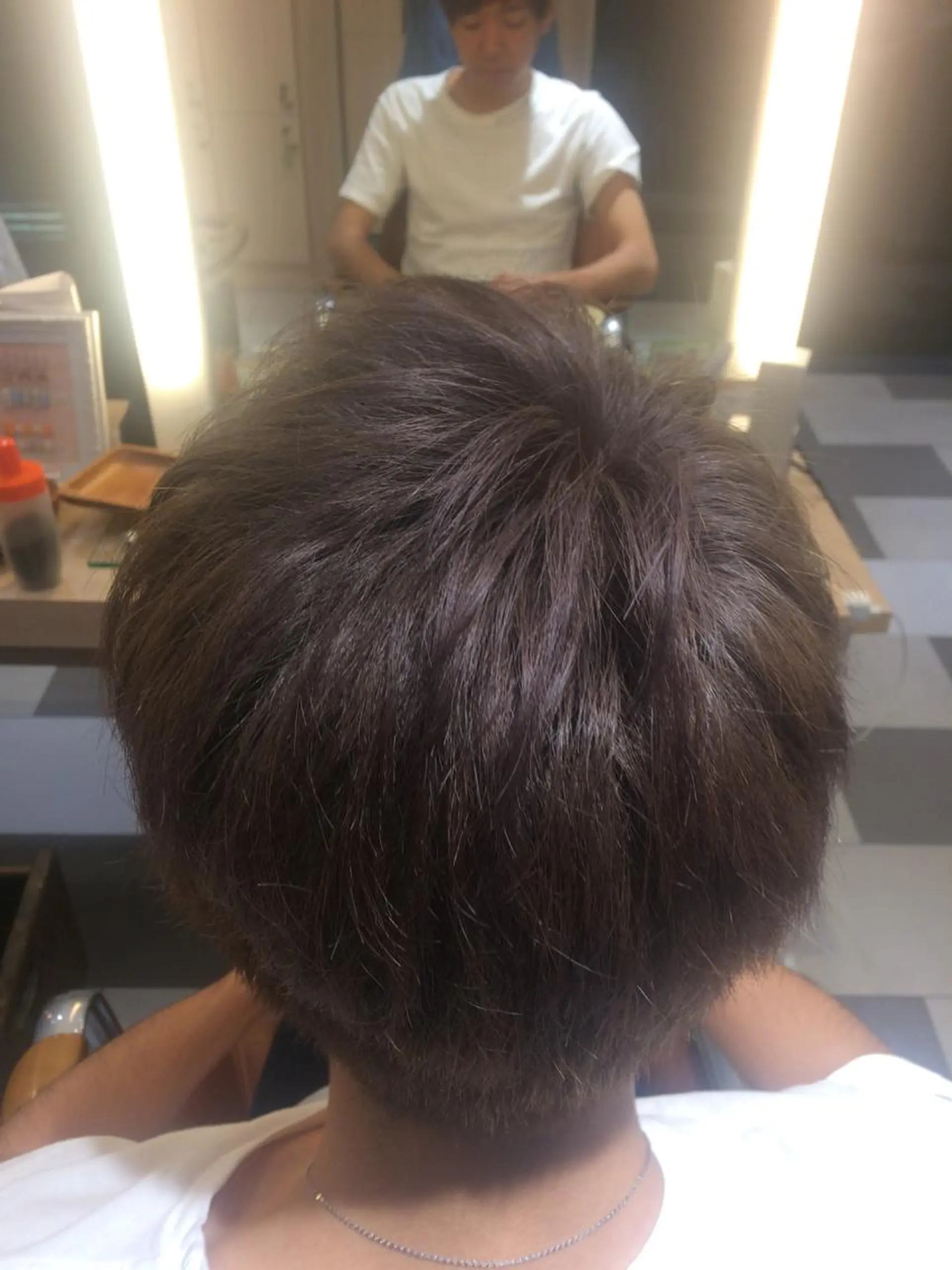 ショート カラー メンズ メンズブリーチ ブリーチ ラベンダーカラー 外国人風カラー メンズパーマの巨匠 鈴木純のヘアスタイル