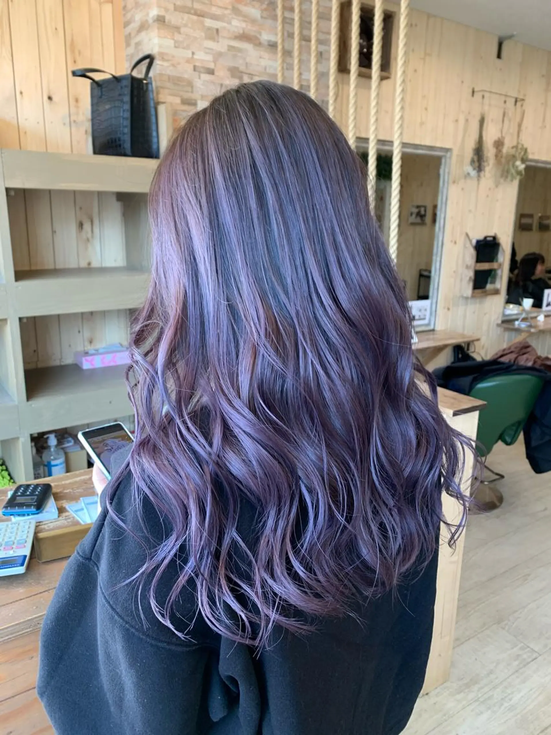 セミロング レイヤーカット カット ヘアカラー 高山 滉太のヘアスタイル