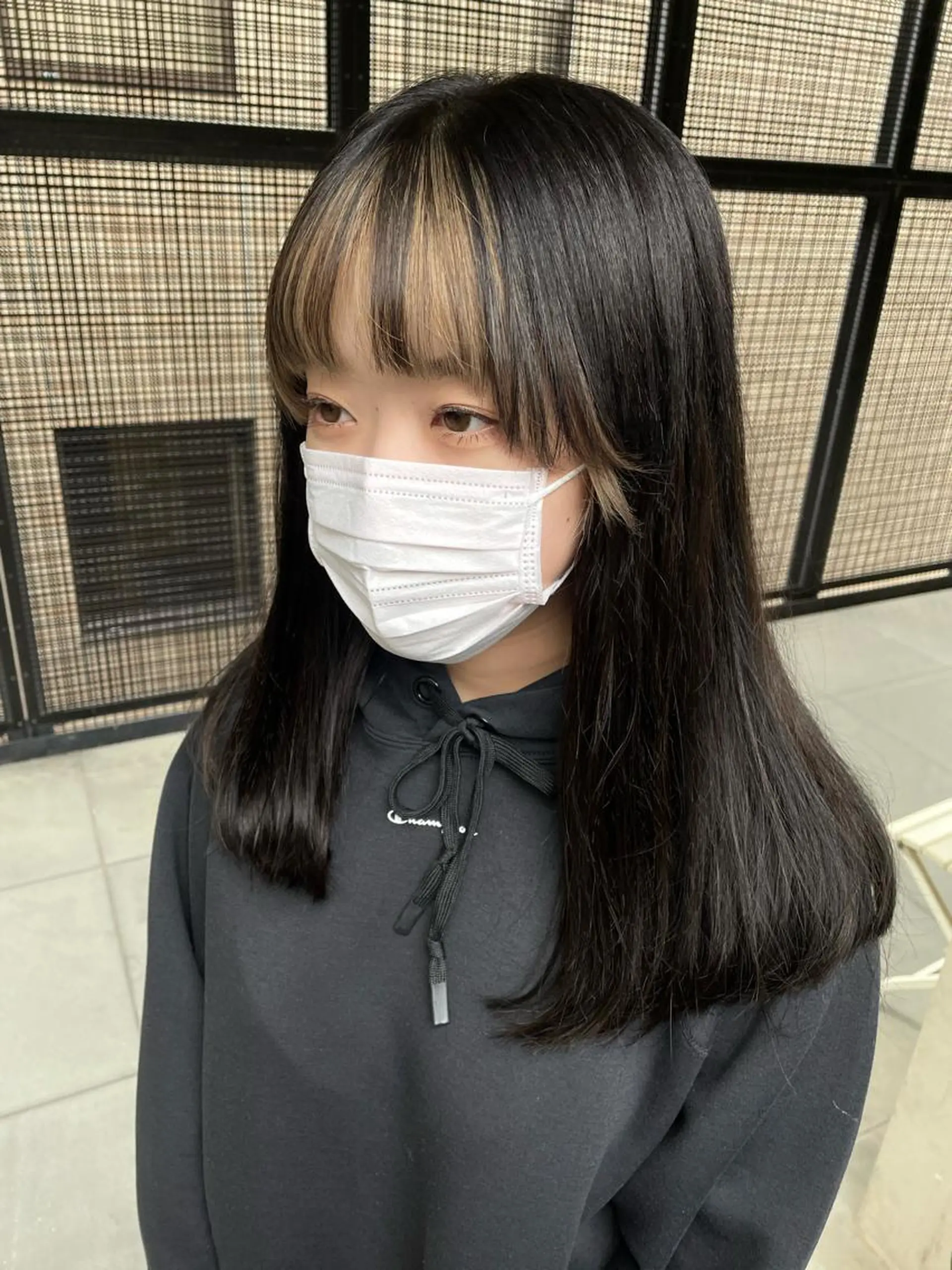 セミロング 大内 志穂のヘアスタイル