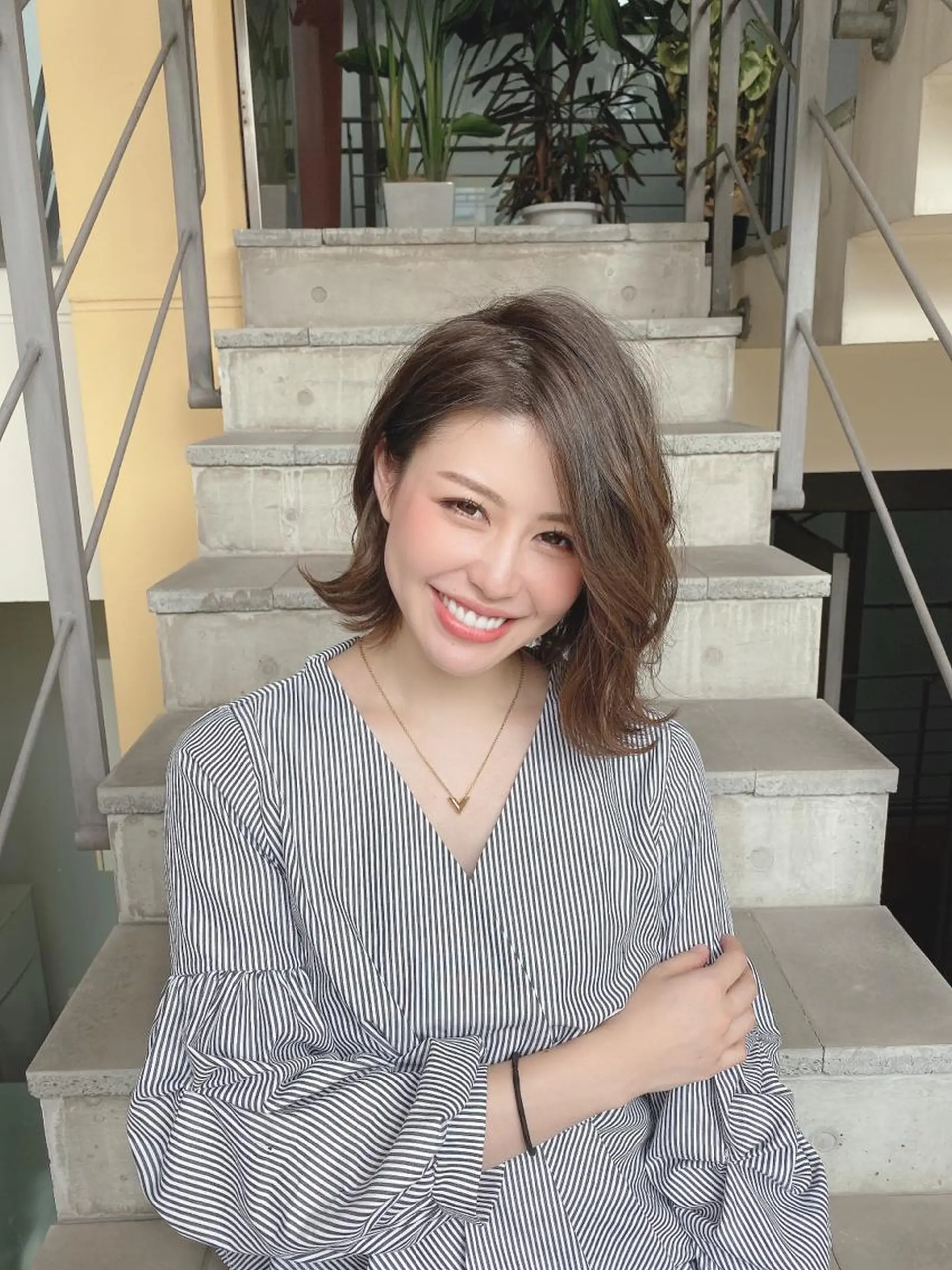 ミディアム カット ヘアカラー トリートメント lond strada所属・🌟モテ髪ショート 🌟店長　津賀涼のヘアスタイル