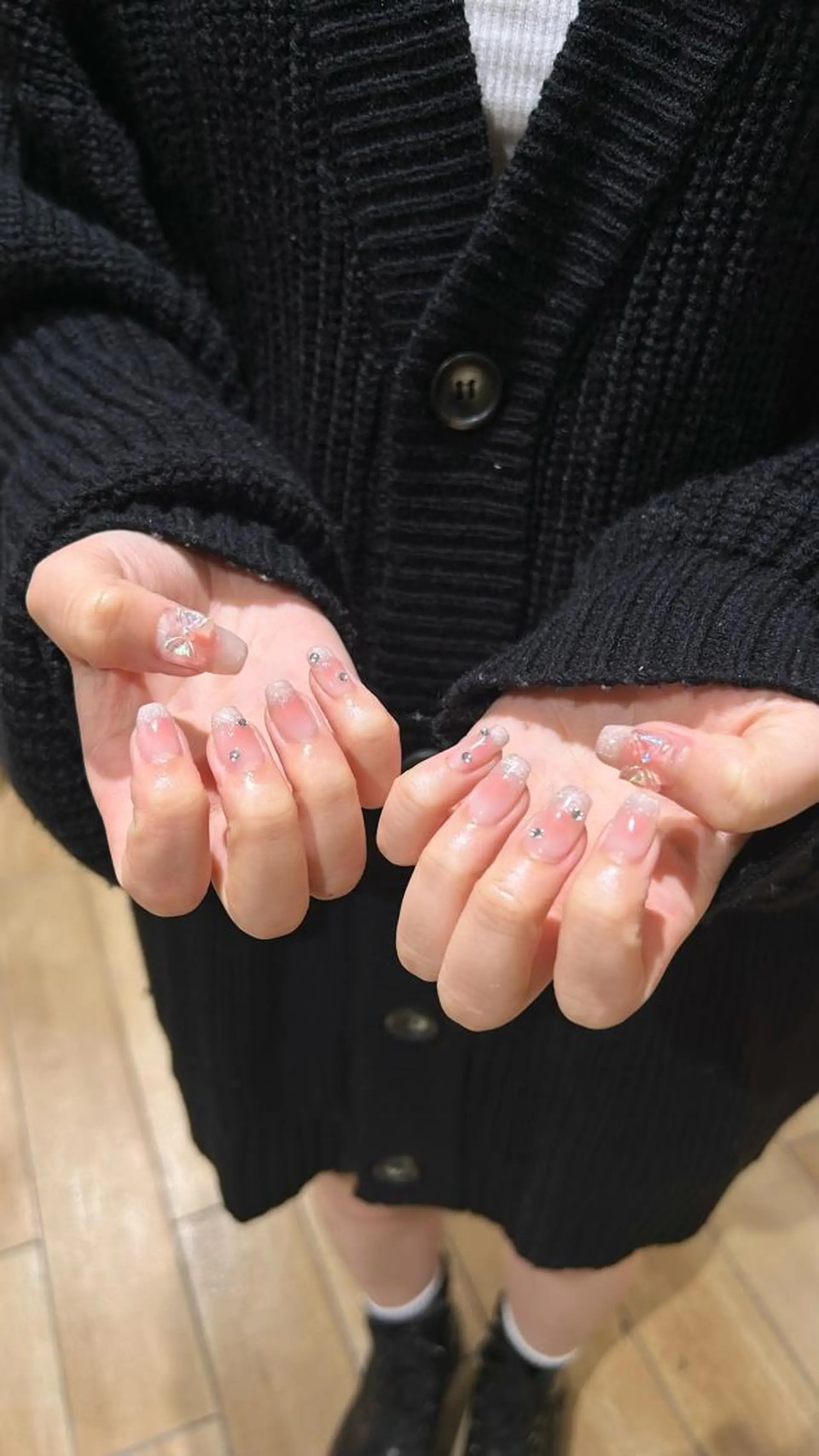 ネイル ワンホンネイル 🤍 YUI 🤍のネイルデザイン