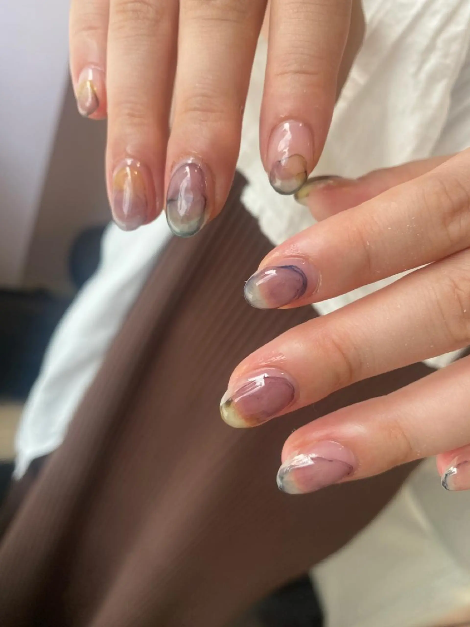 ネイル ハンドネイル NINEnami ニュアンスネイルのネイルデザイン