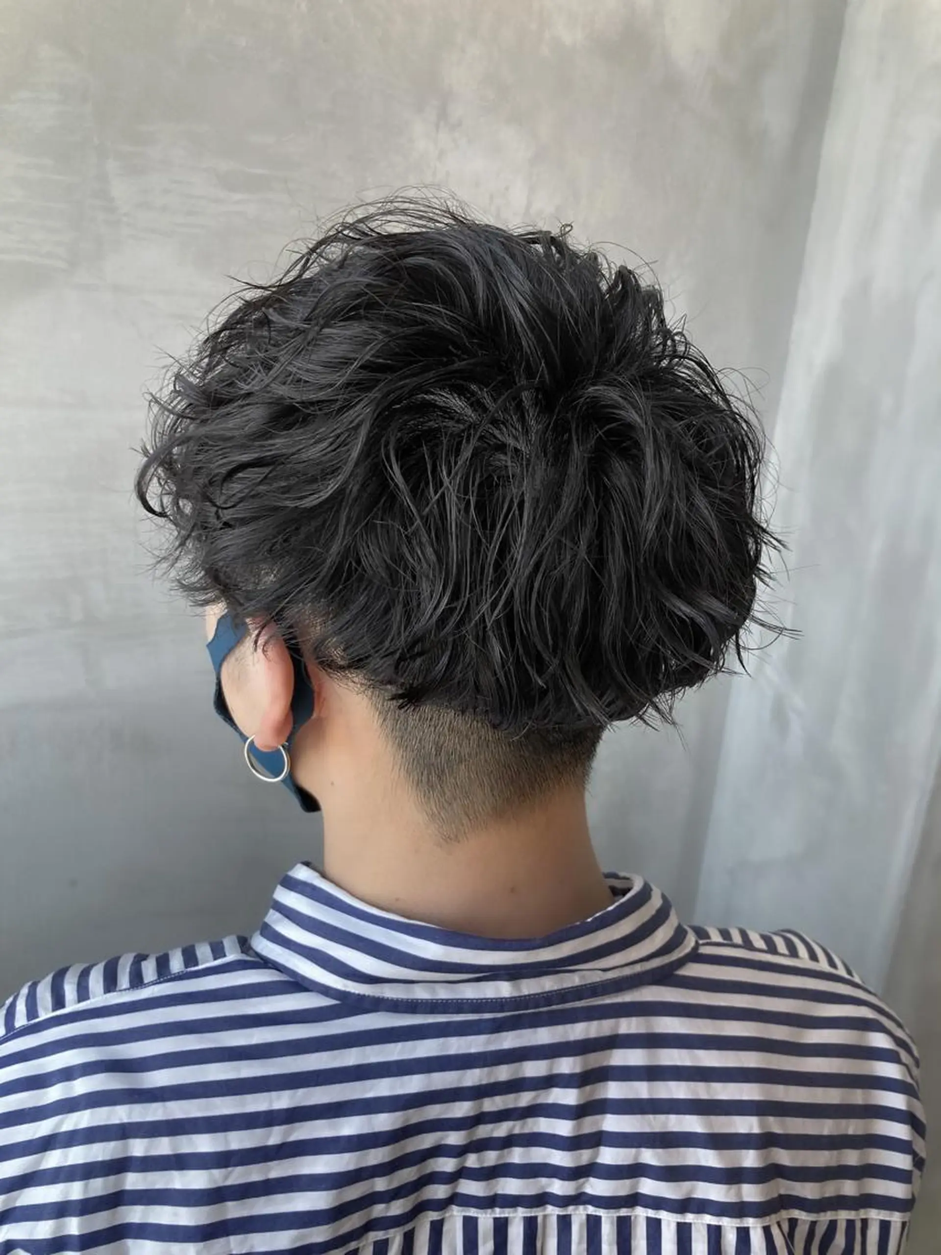 ショート パーマ メンズ マッシュ 波巻きスパイラルパー マ/シャドウパーマ駿のヘアスタイル