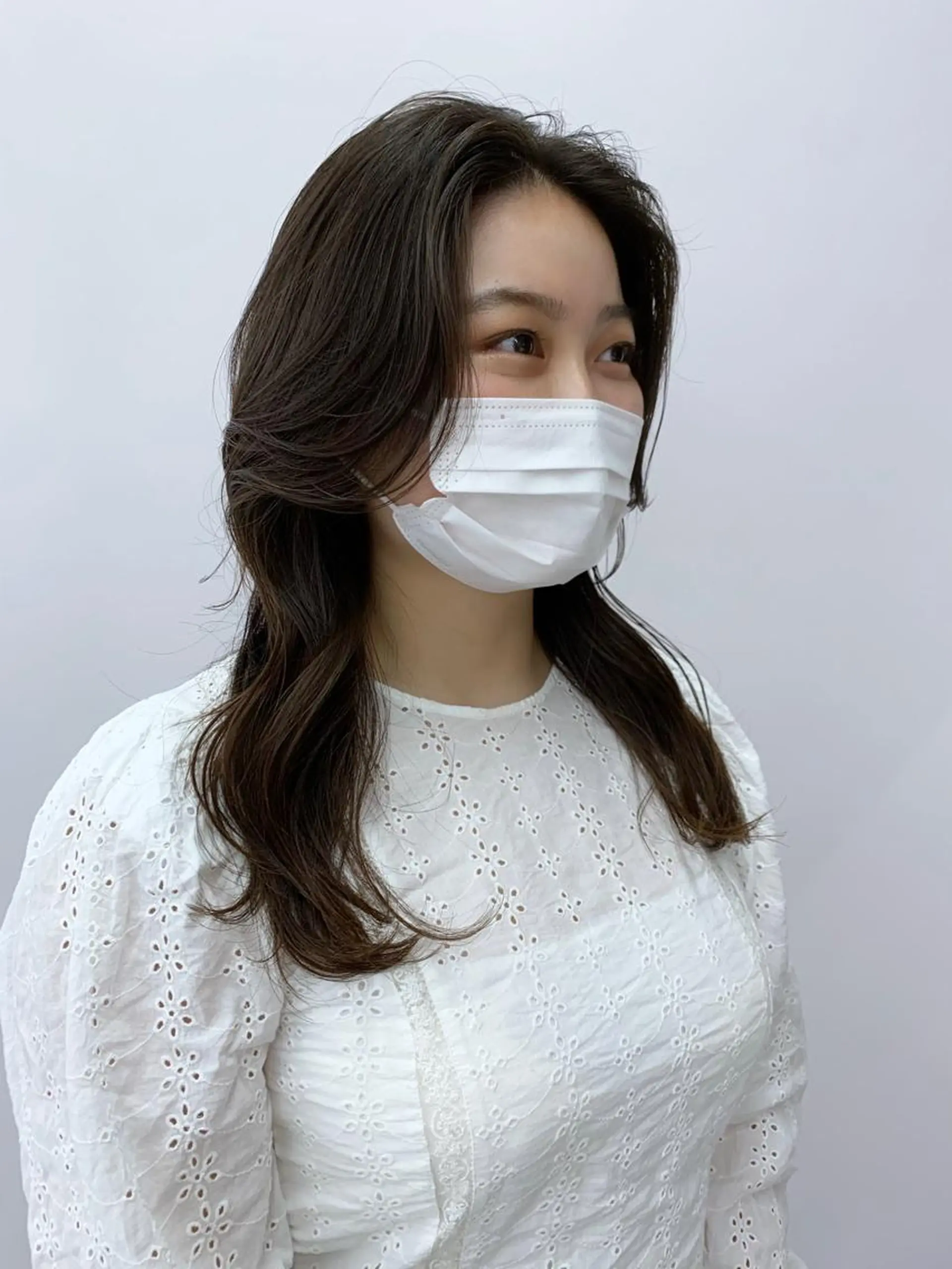 ロング オチ ハナのヘアスタイル