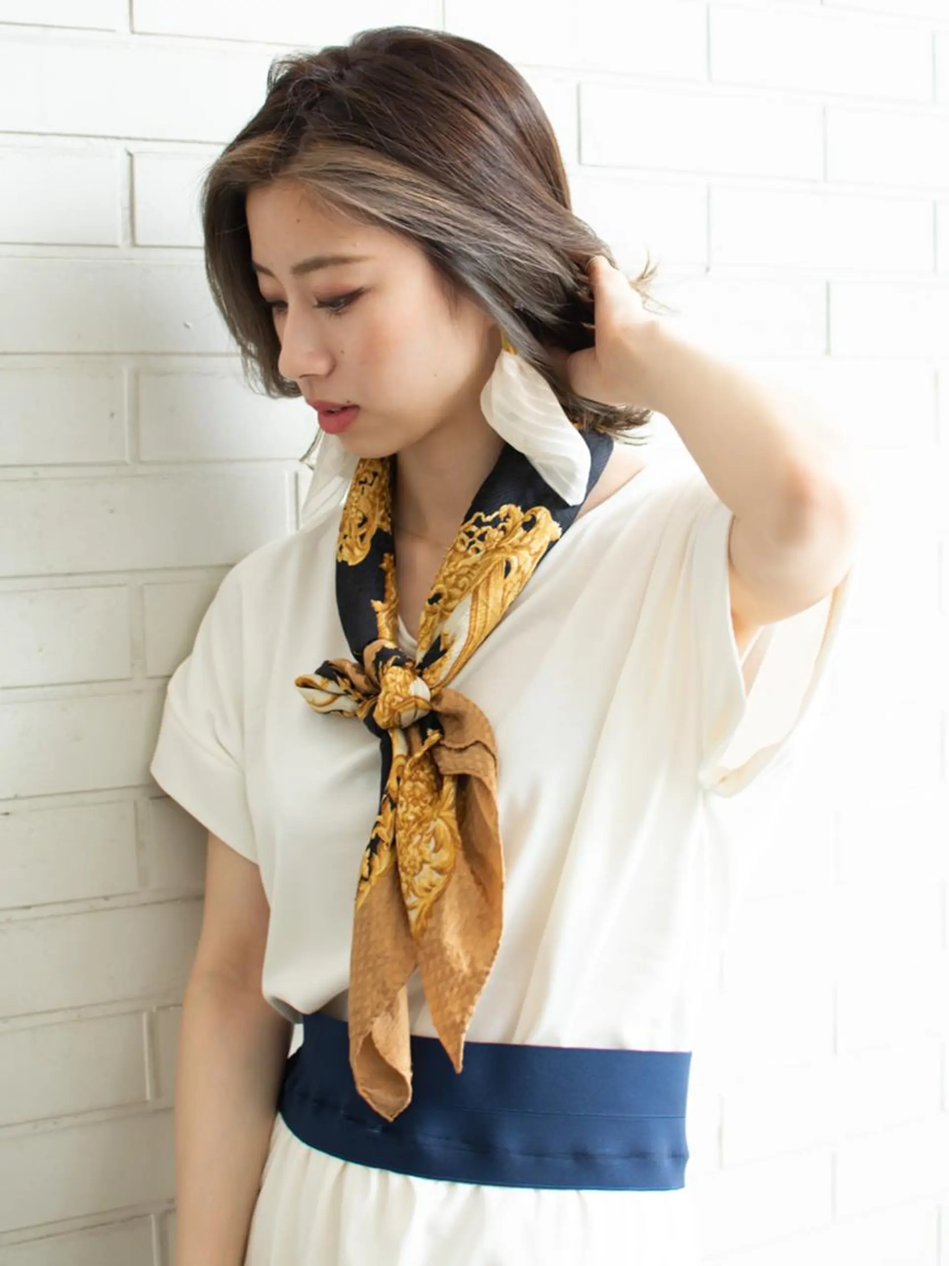 ミディアム アッシュ ボブ 外国人風カラー かきあげバング 外ハネヘア 撮影モデル 斉藤 正敏のその他イメージ