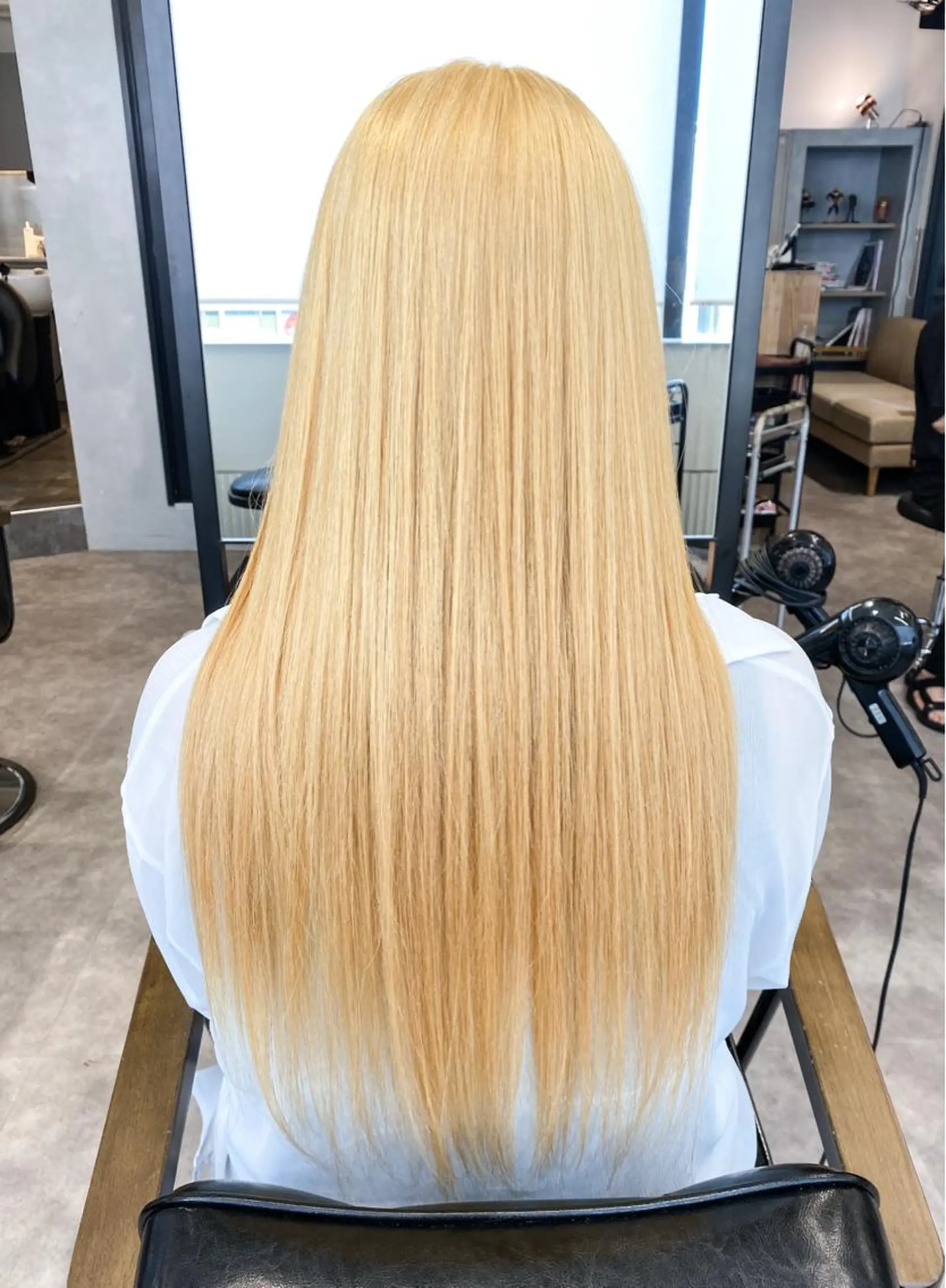 セミロング ヘアカラー 常山 篤志のヘアスタイル