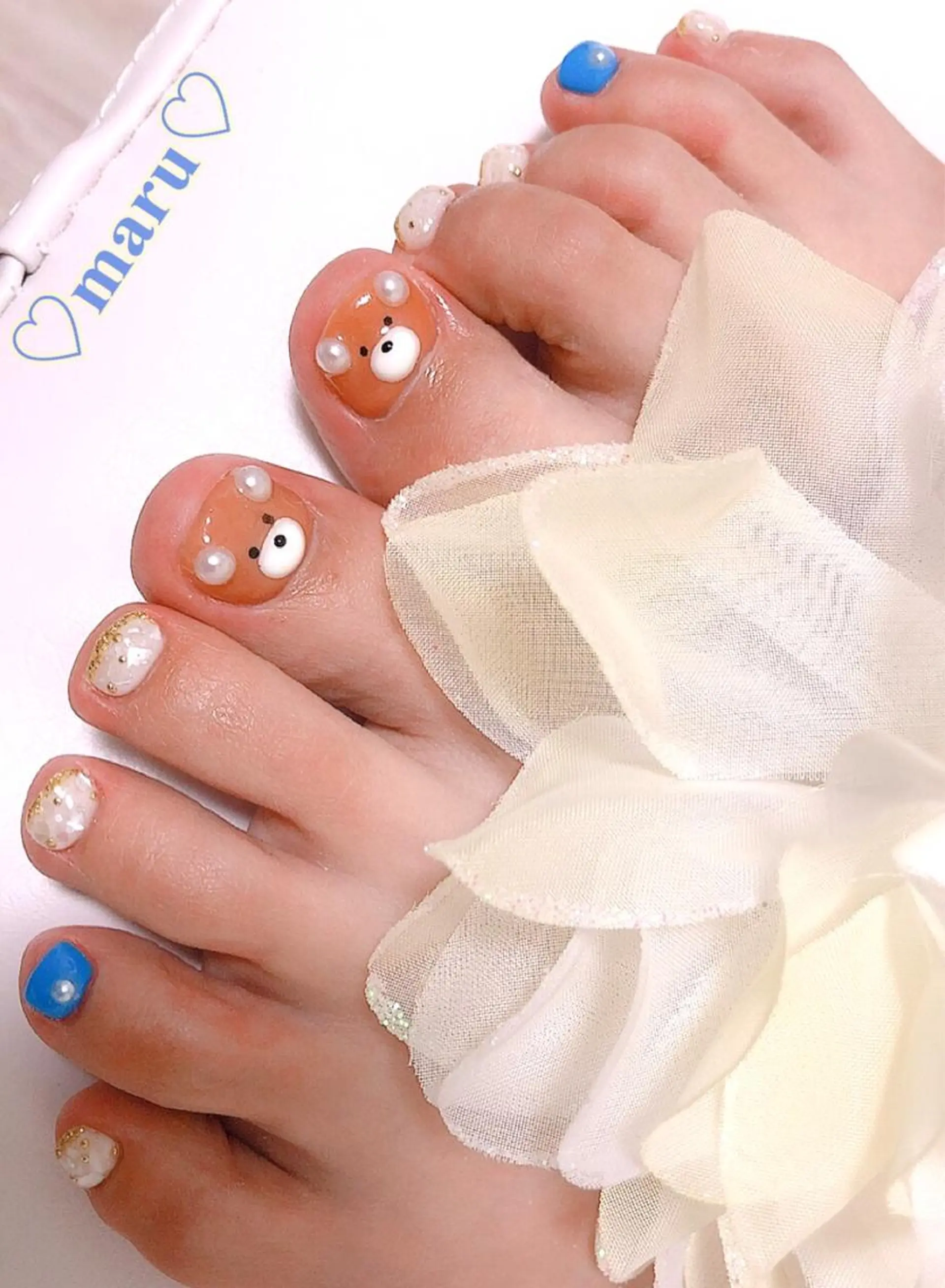 ネイル ハンドネイル フットネイル まるみ ♡のネイルデザイン