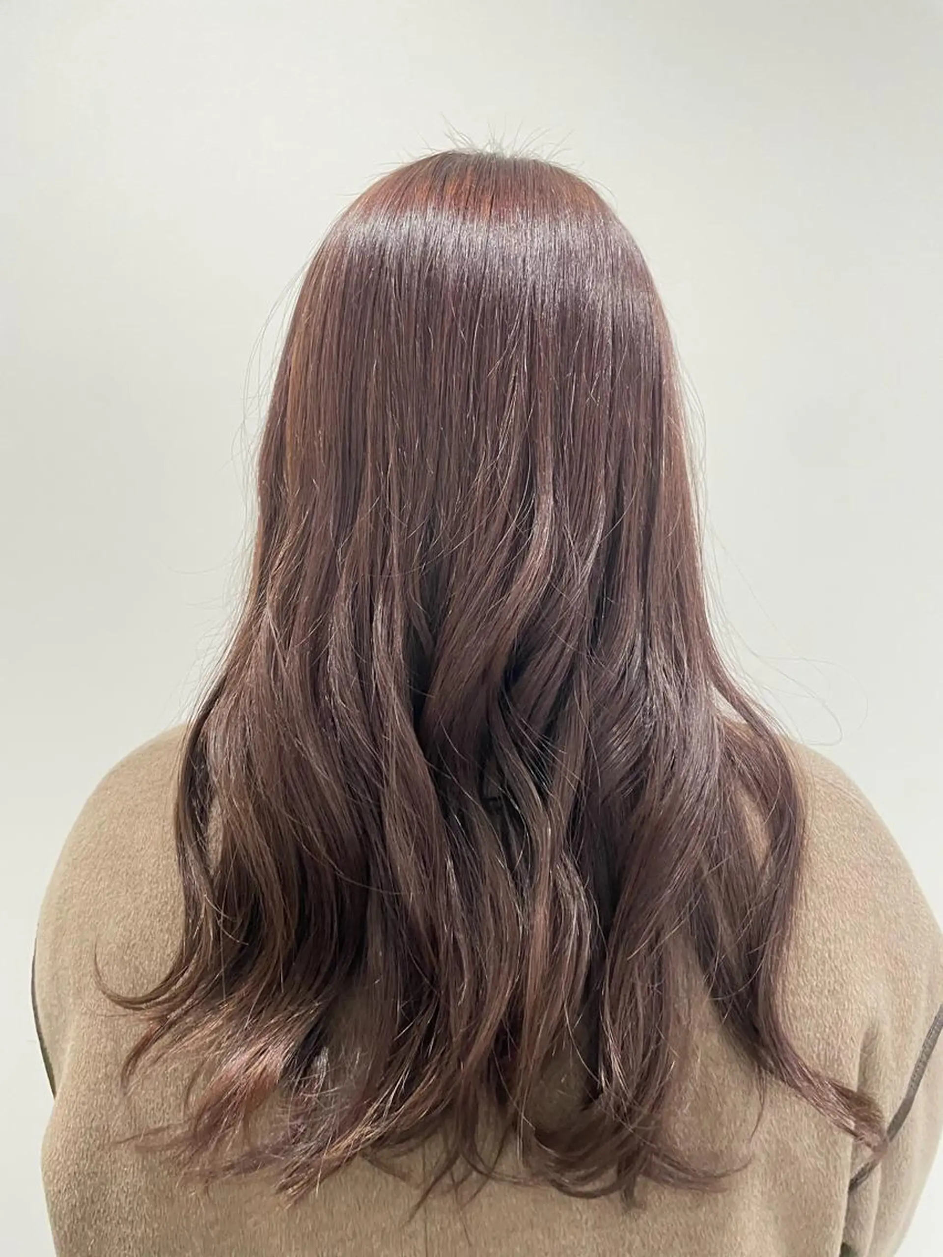 カラー カットパーマモデル 山中 遥のヘアスタイル